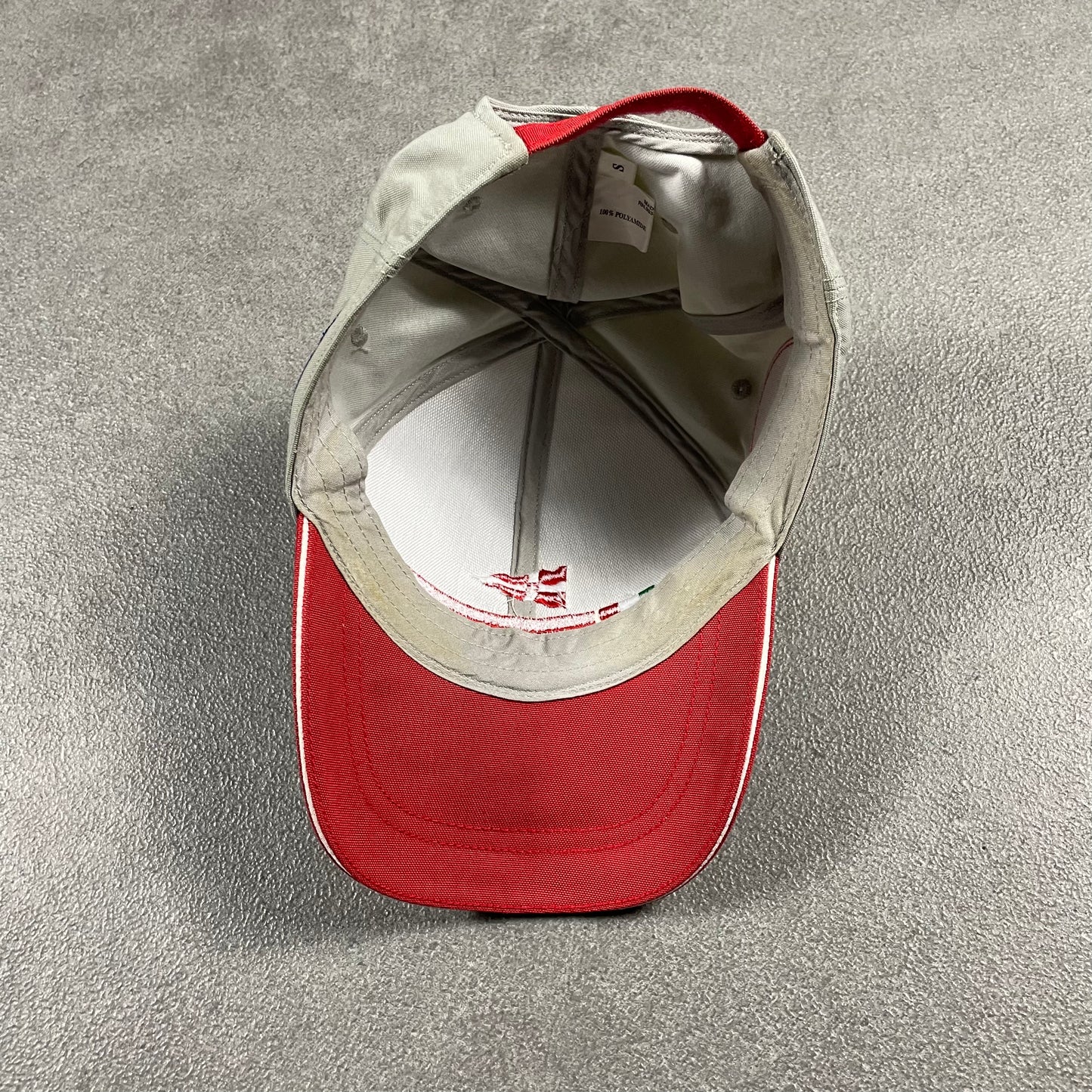 Prada Luna Rossa Cap (S)