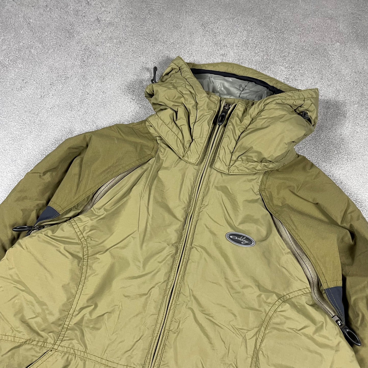 Oakley winter jacket (M)