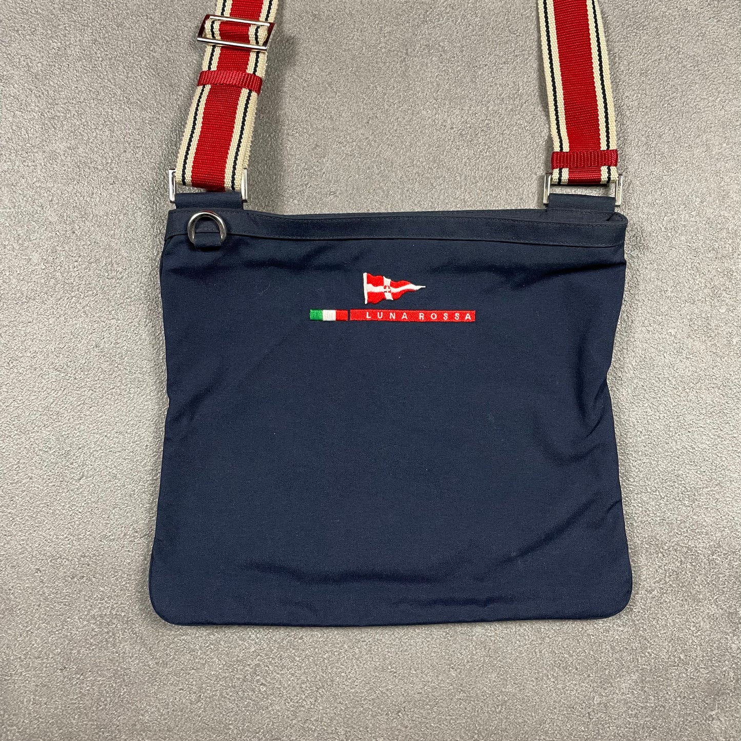 Luna Rossa Classic Bag