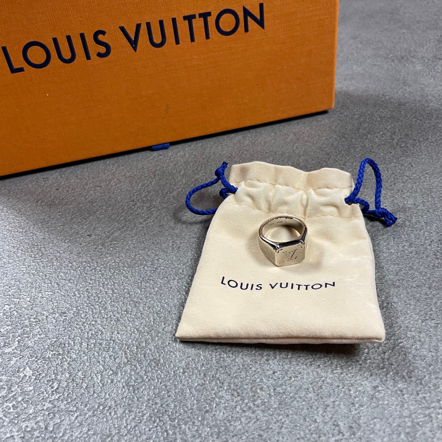 Louis Vuitton Classic Ring