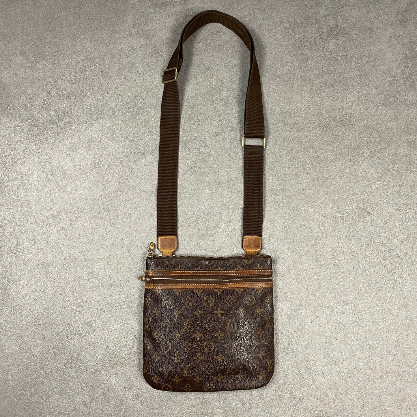 Louis Vuitton Bosphore Bag