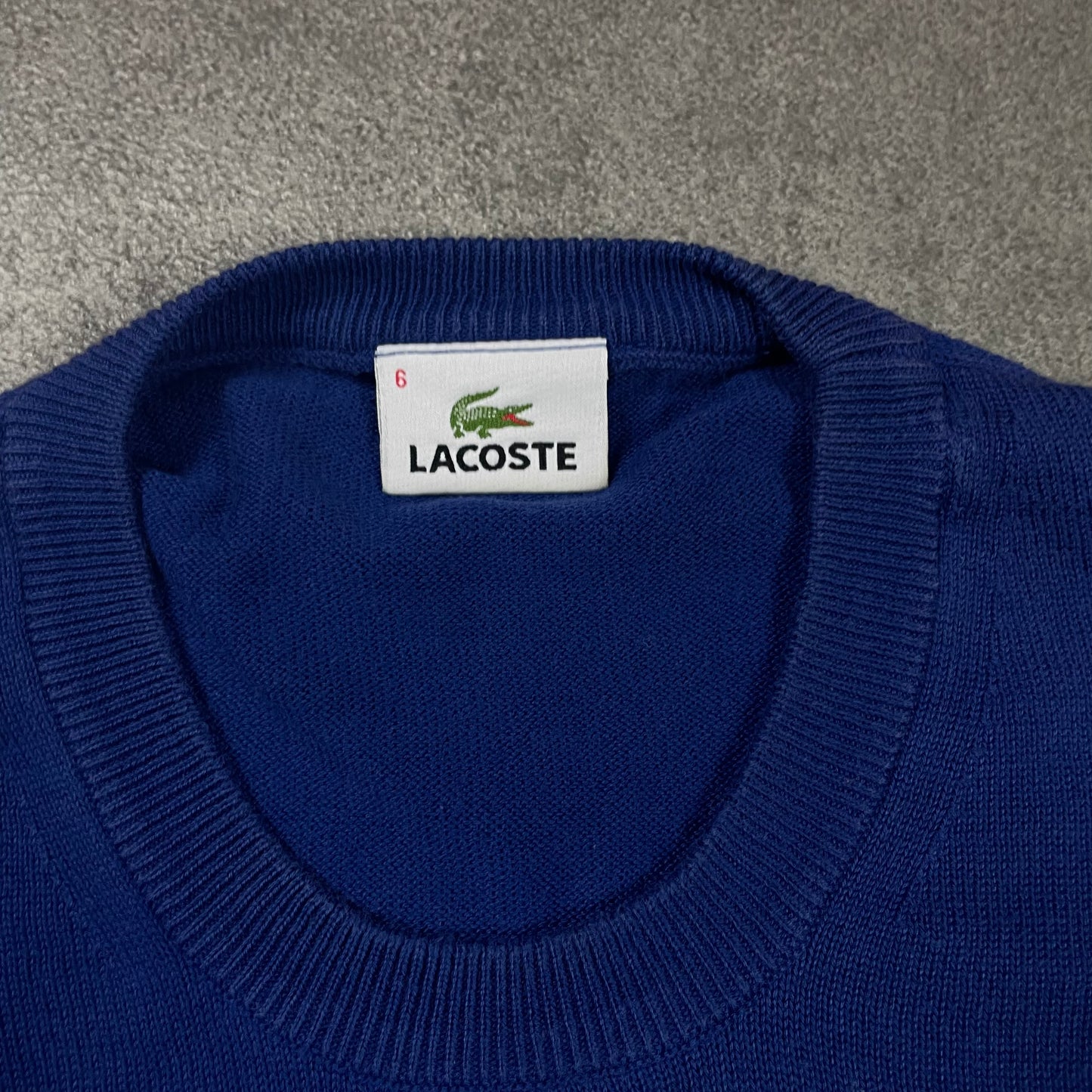 Lacoste Crewneck (L-XL)