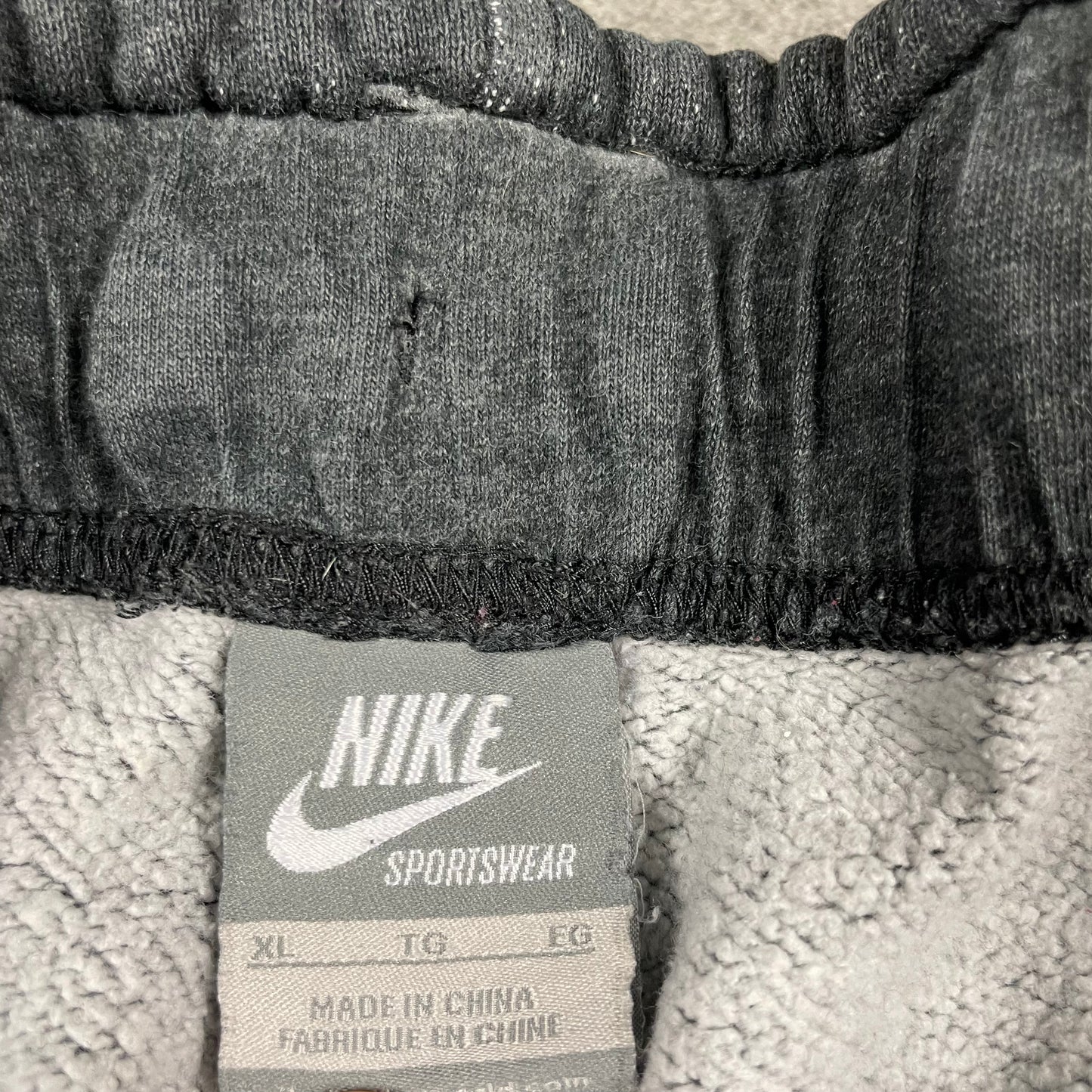 Nike Vintage SweatPant (XL)