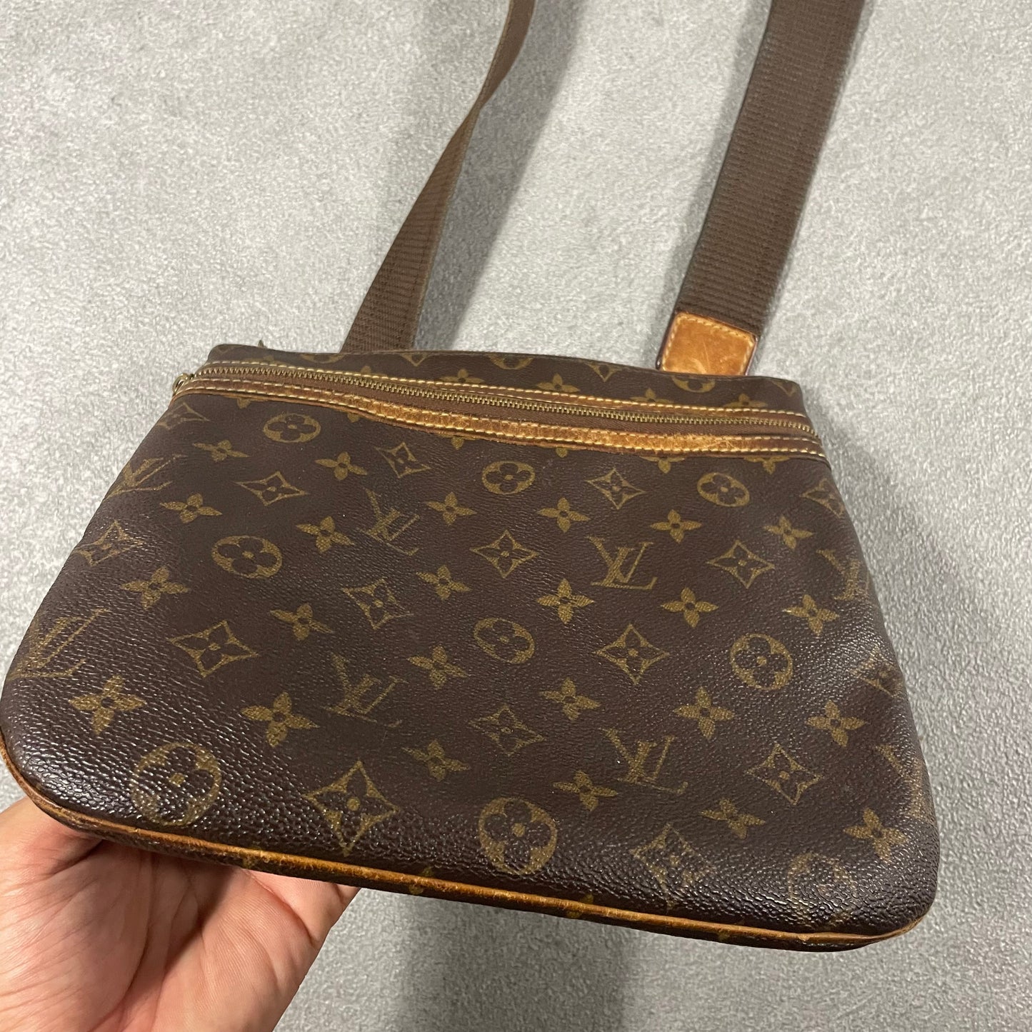 Louis Vuitton Bosphore Bag