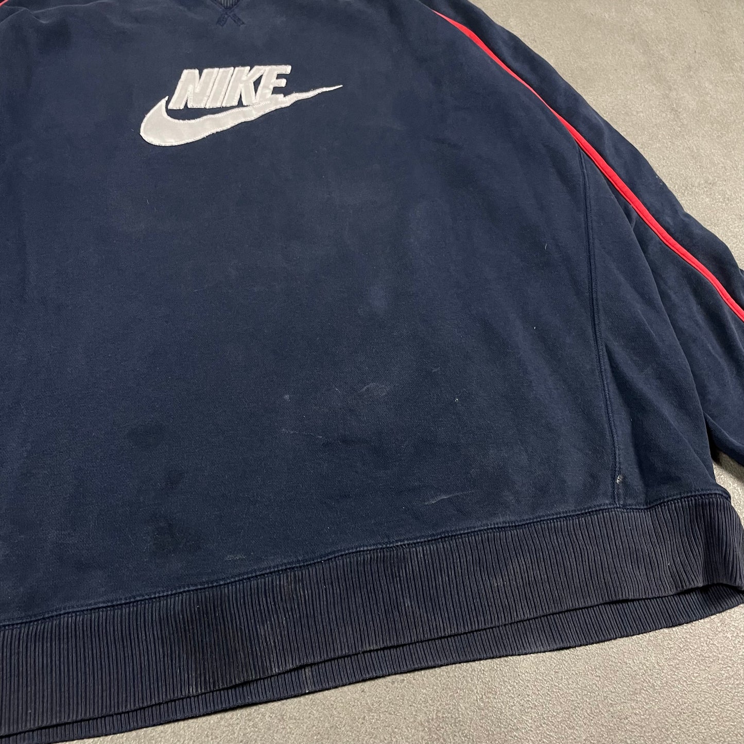 Nike Vintage Sweater (XXL)