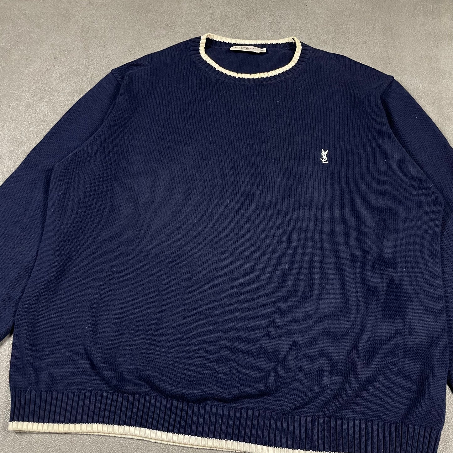 YSL vintage Crewneck (XXL)