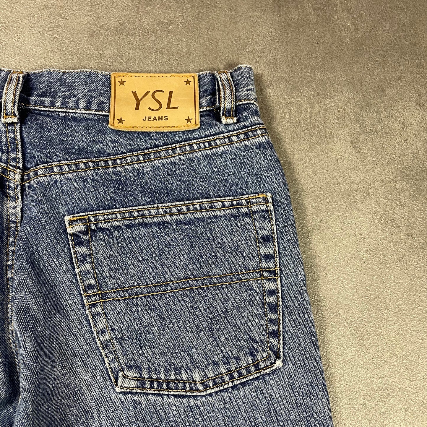 YSL Jean ( M )