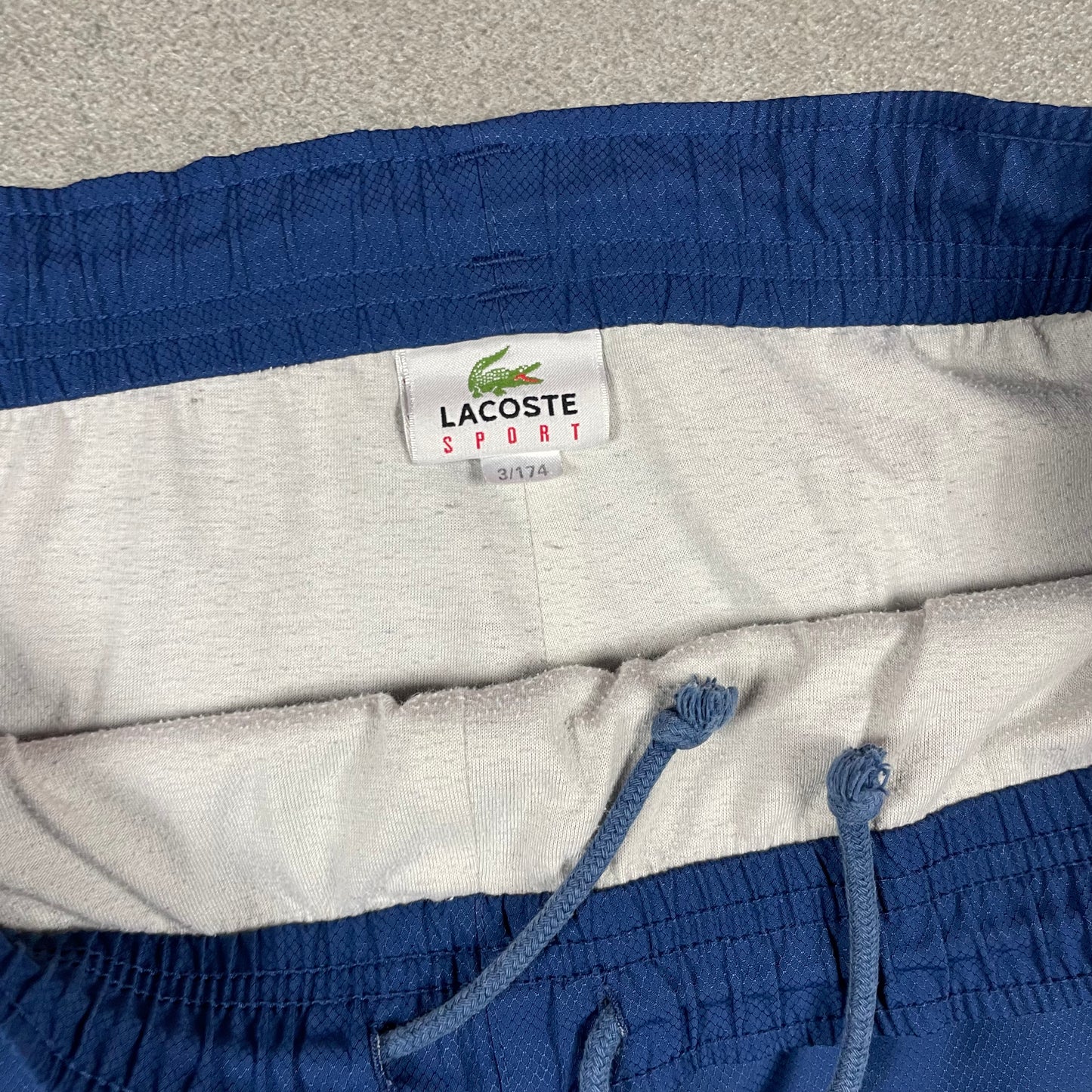 Lacoste Trackpant (M-L)