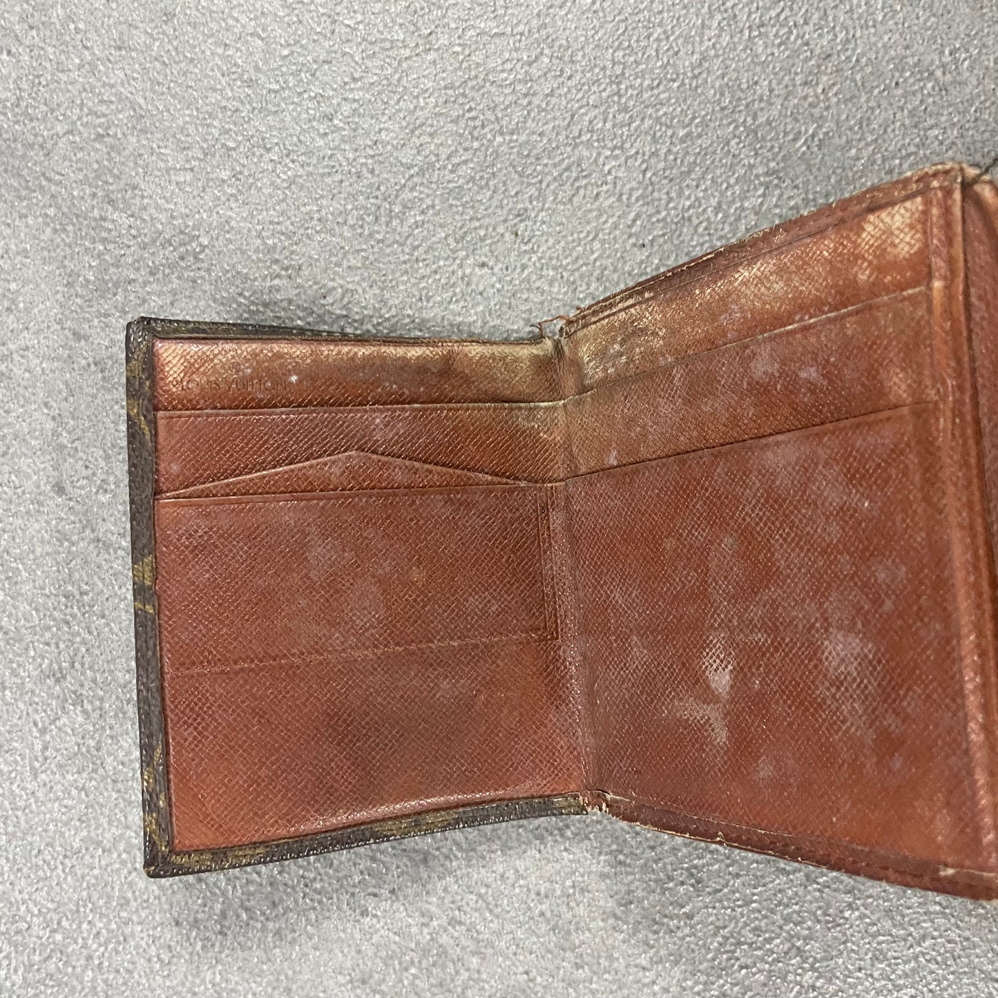 Louis Vuitton Wallet