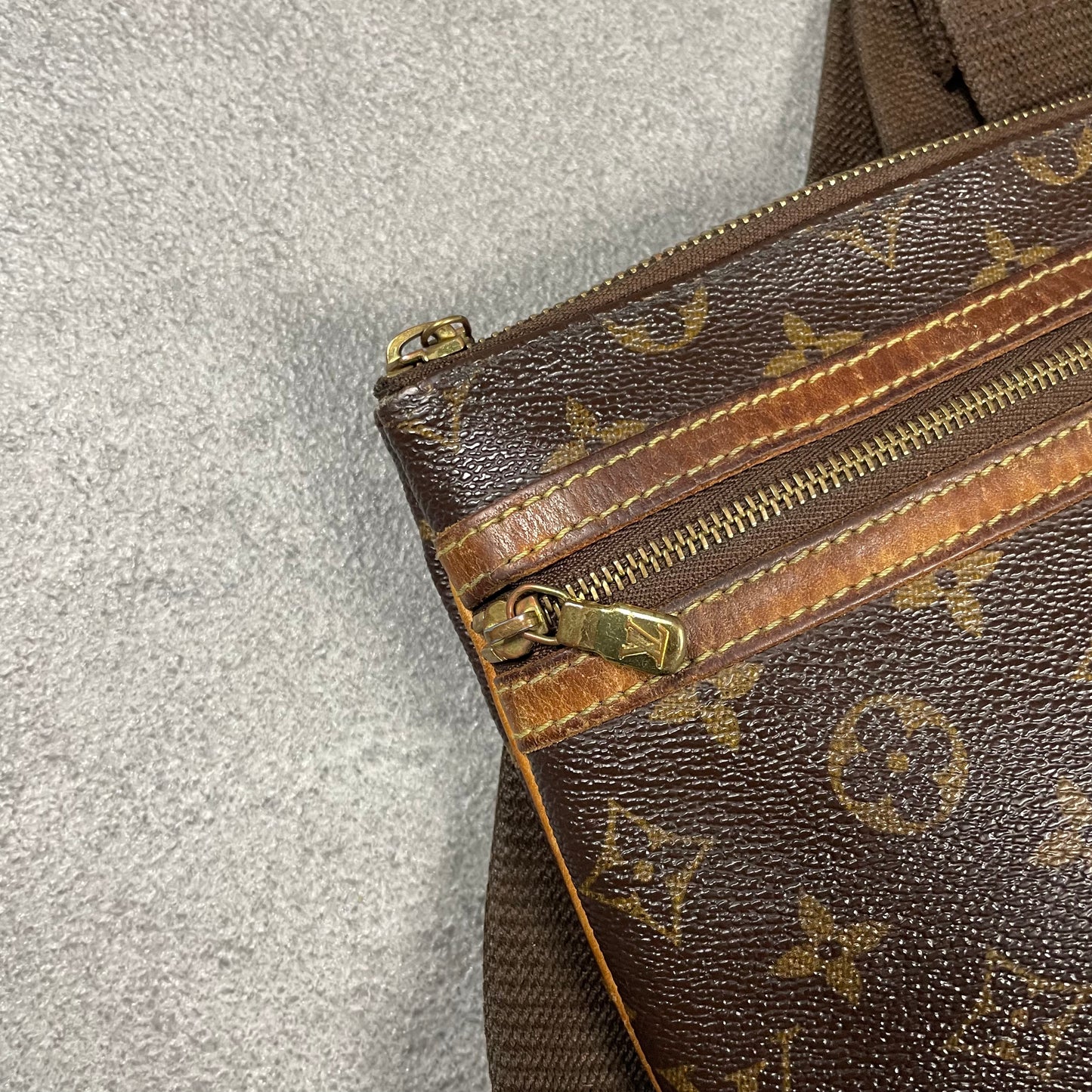 Louis Vuitton Bosphore Bag