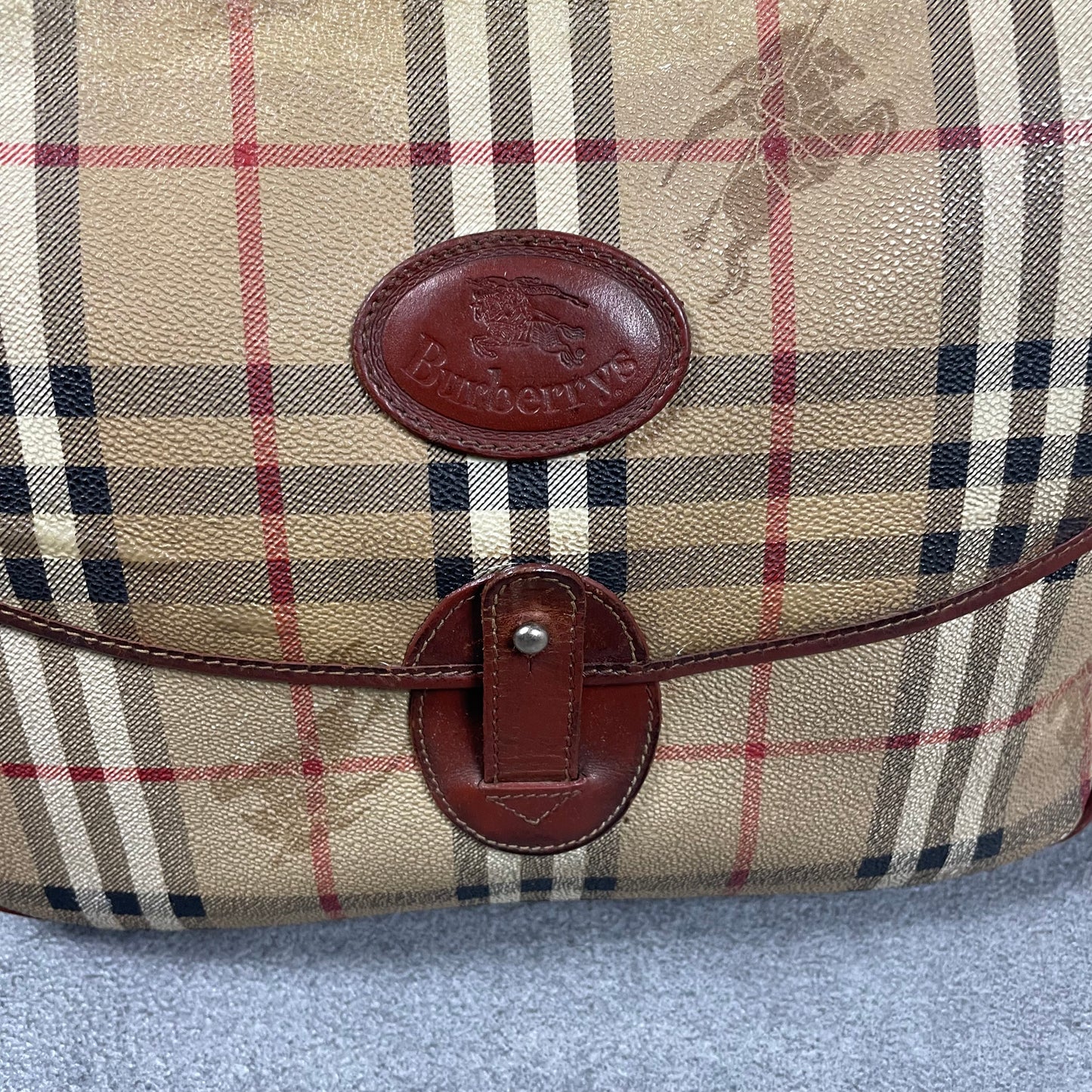 Burberry Vintage Messenger