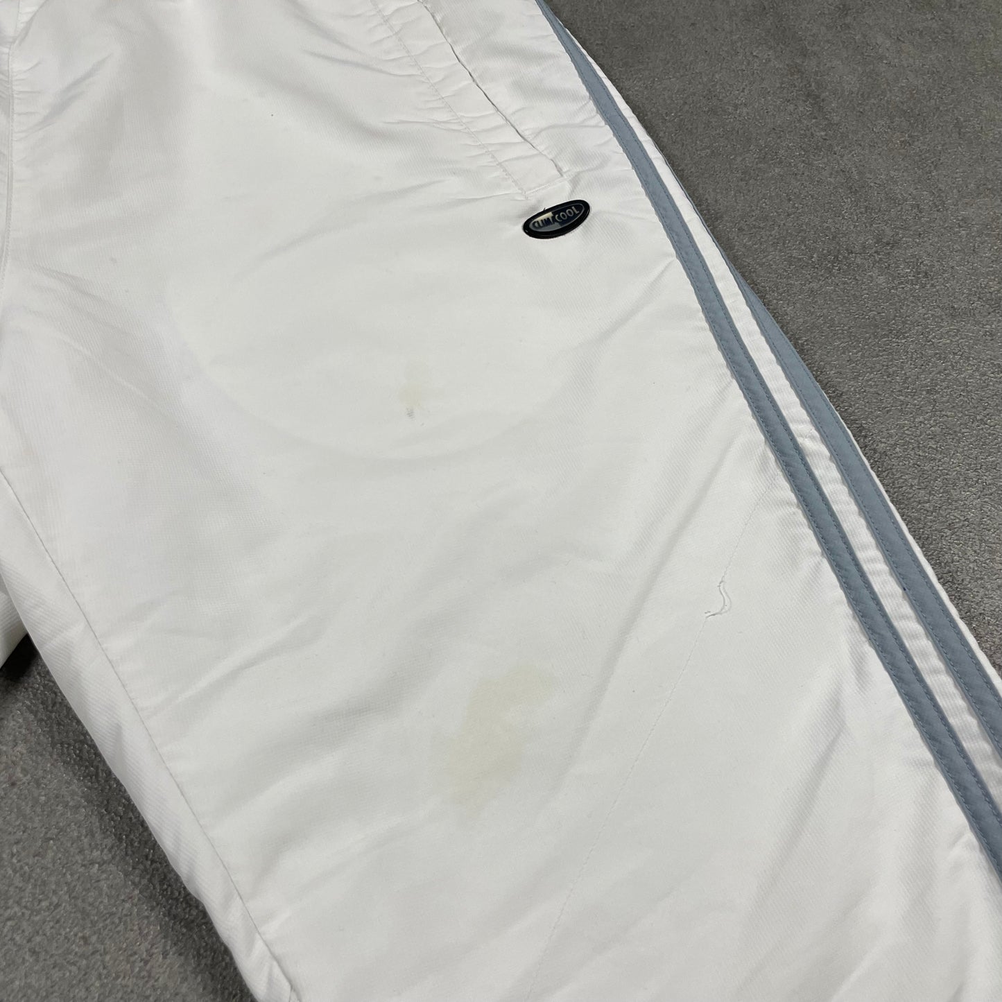 White Trackpant Adidas (M)