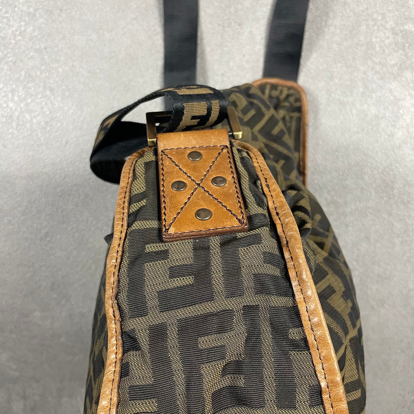 Fendi vintage Messenger