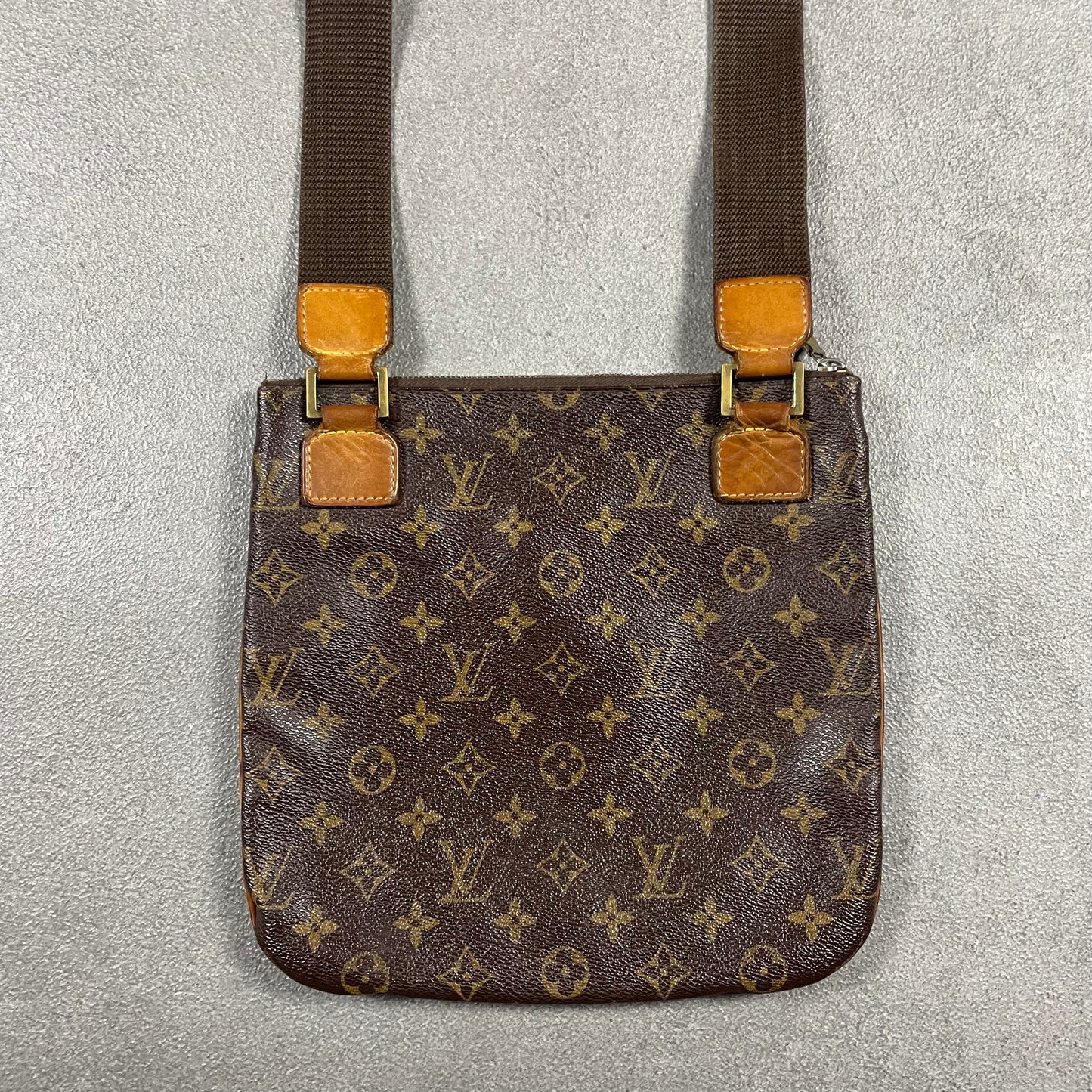 Louis Vuitton Bosphore Bag