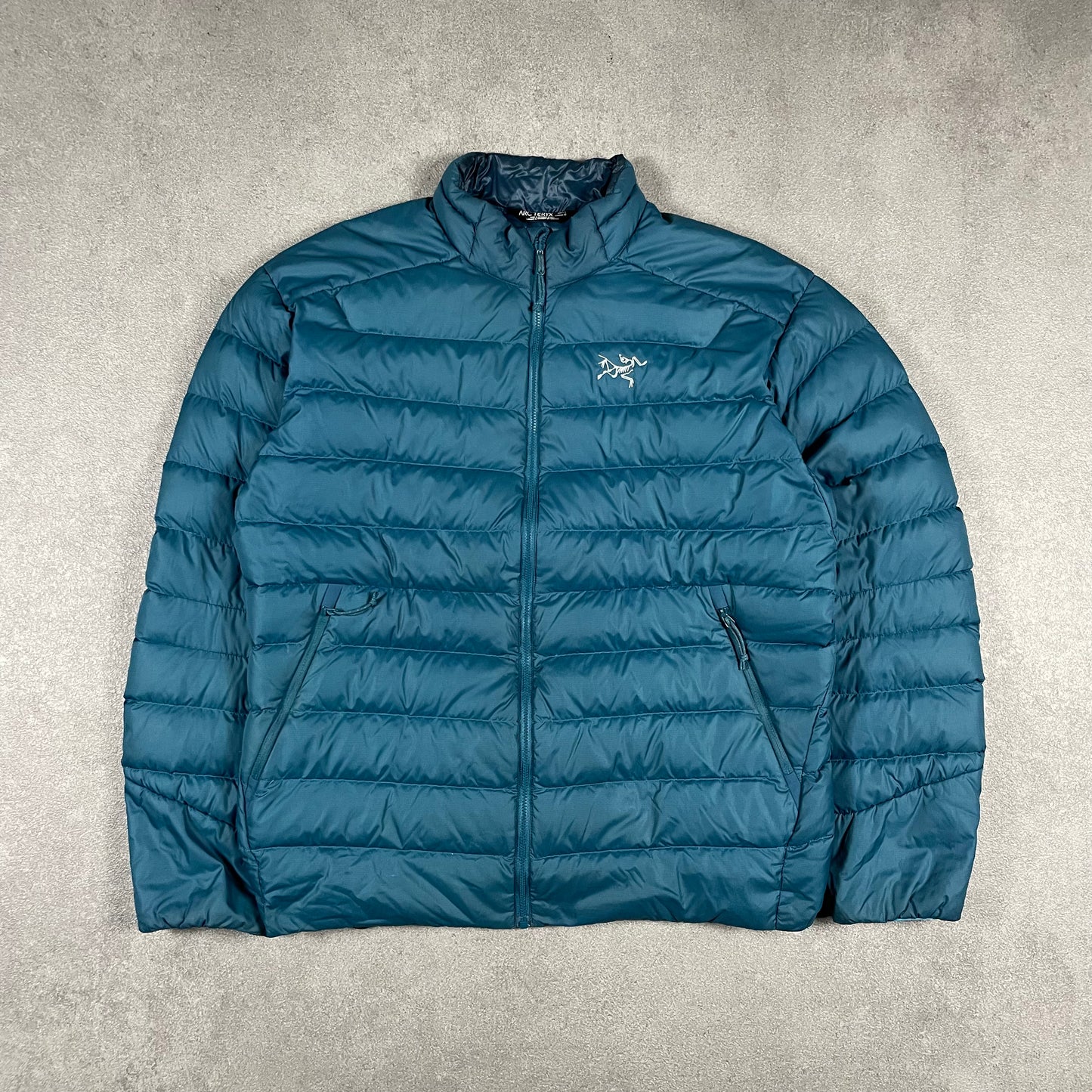 Arc’teryx Thorium AR (L)