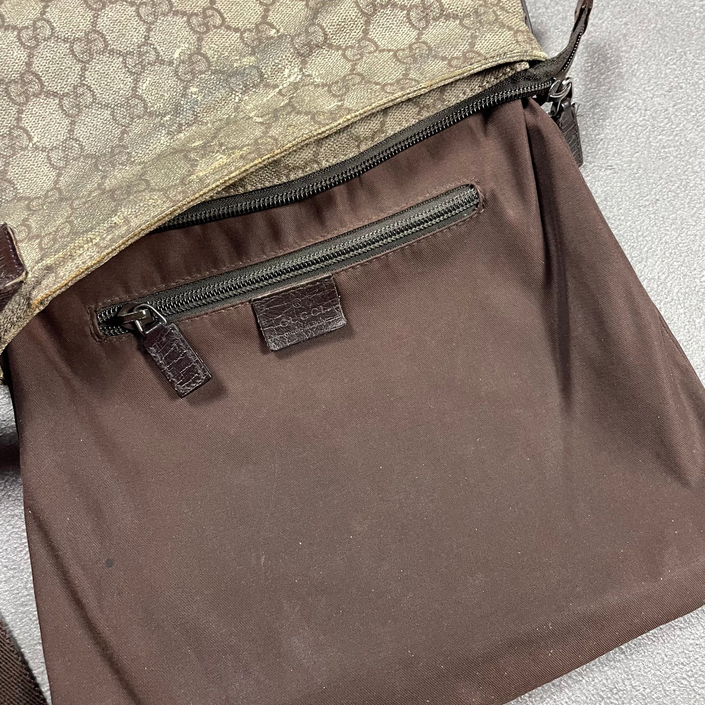 Gucci Messenger Bag