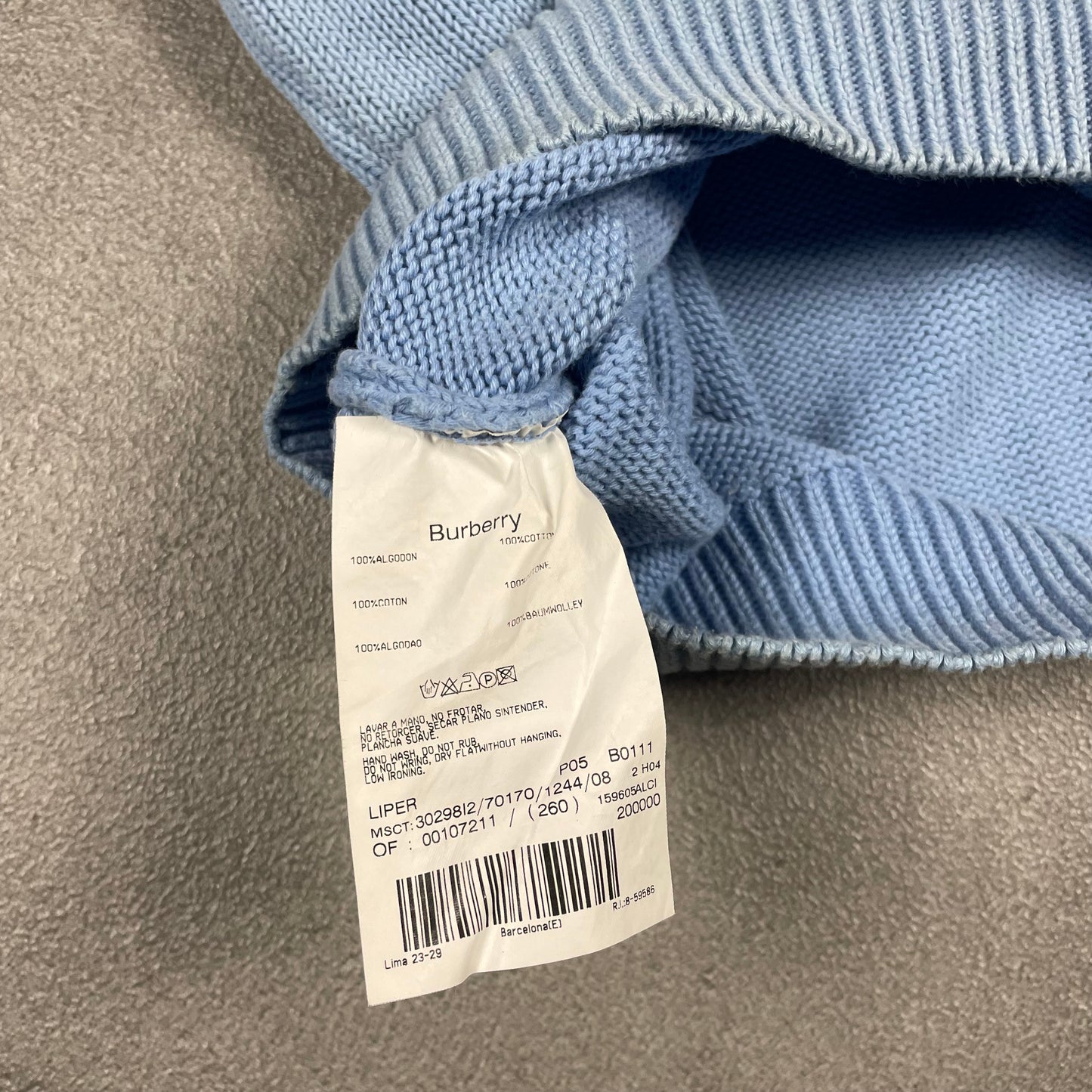 Burberry Vintage Crewneck (XL)