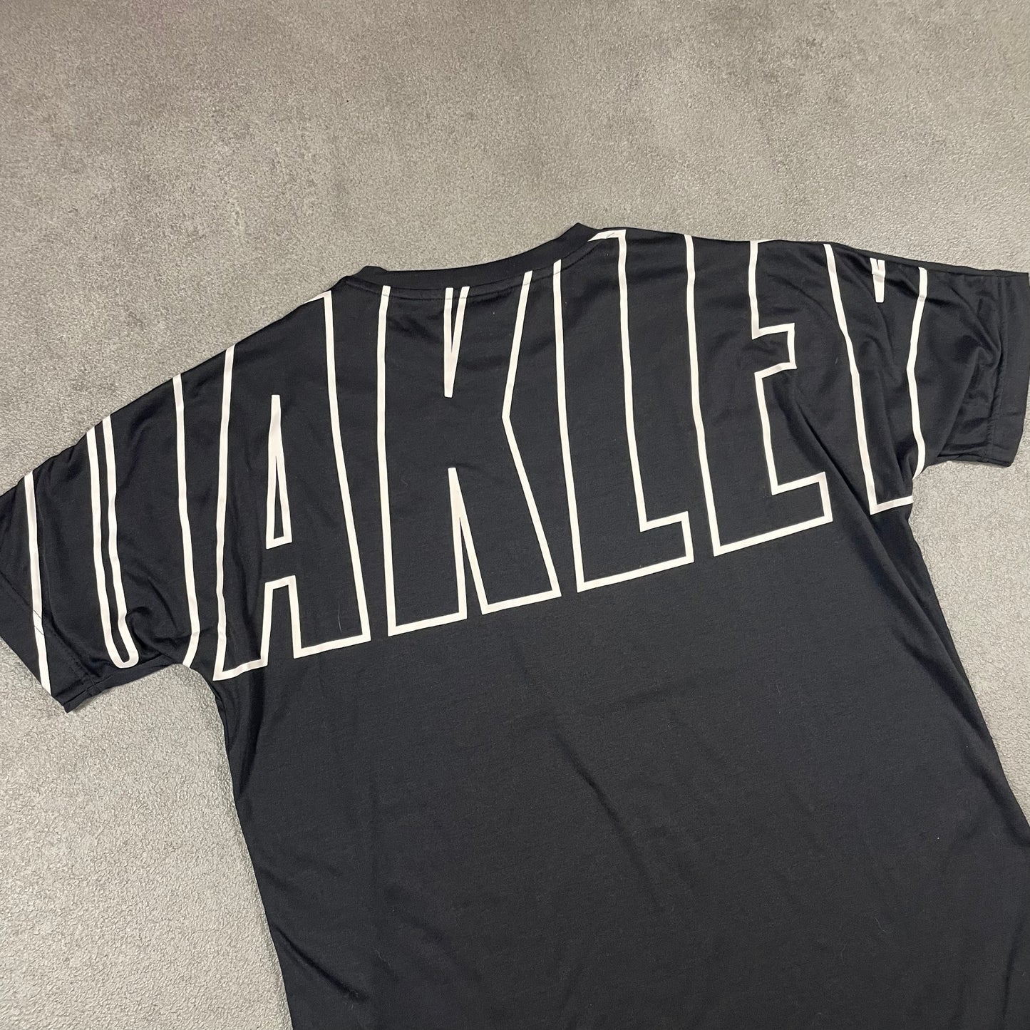 Oakley Vintage Tee (S)