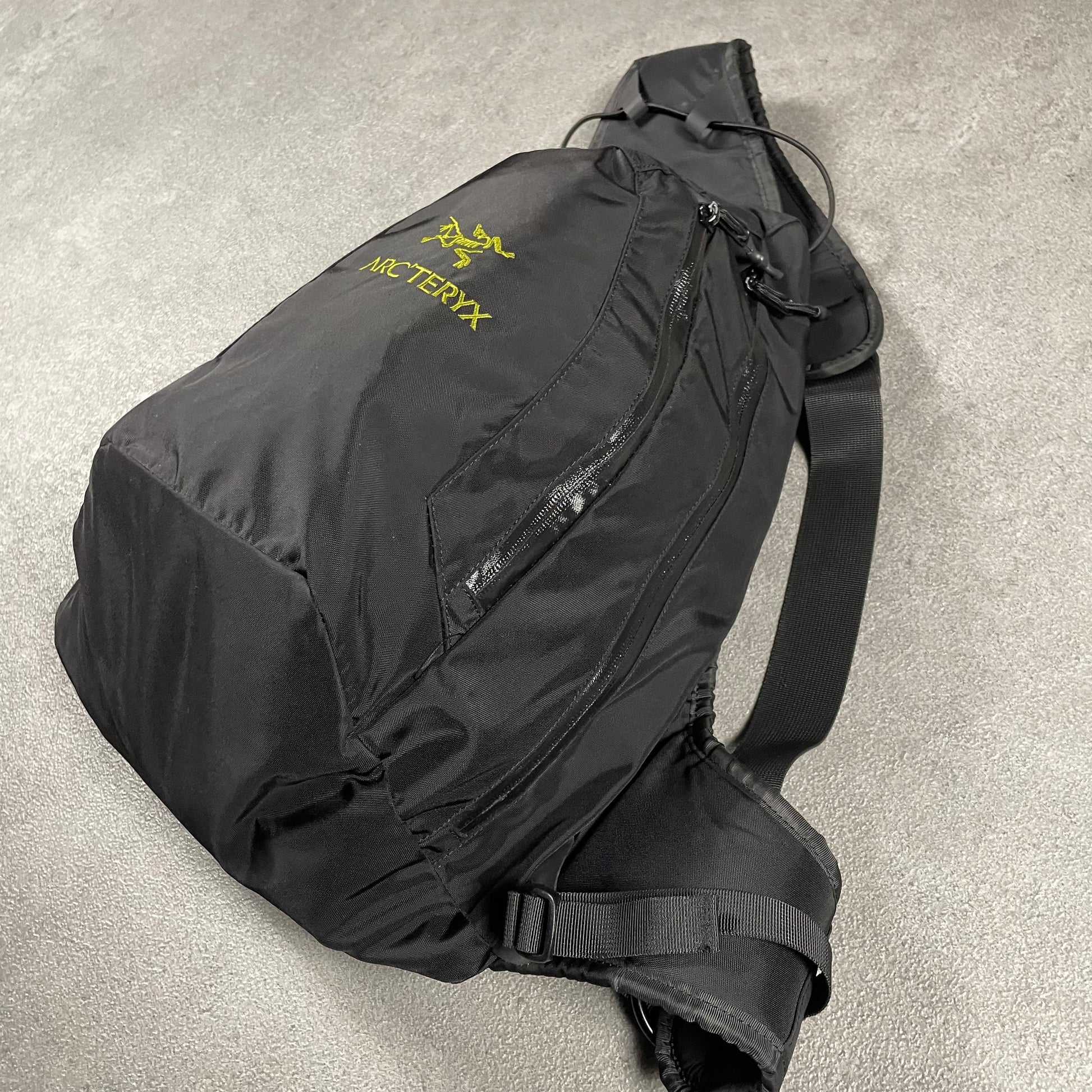 Arc'Teryx Arcteryx quiver sling bag backpack