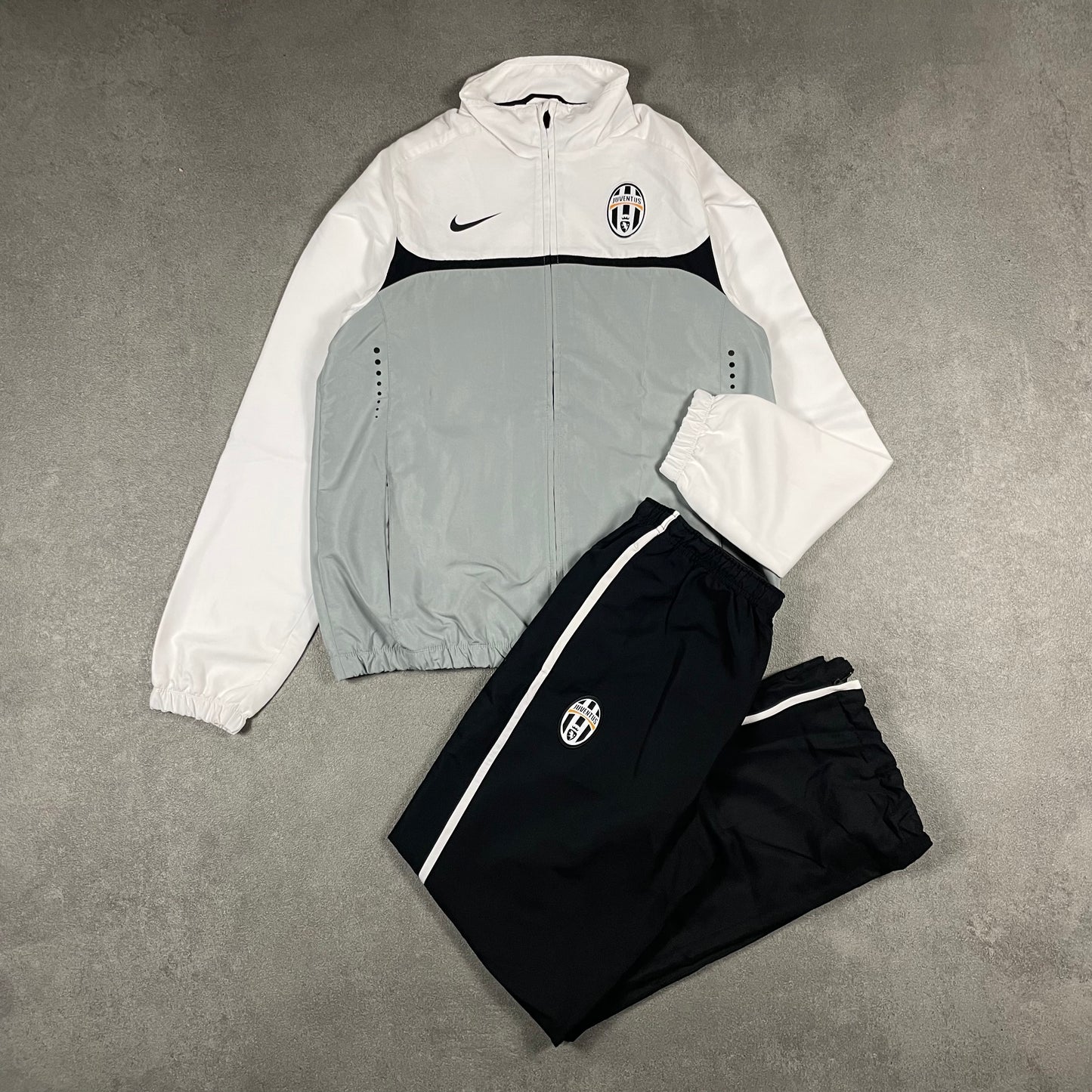 Nike x juventus Suit (M)