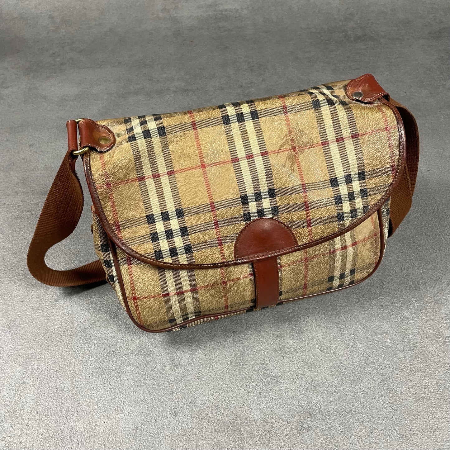 Burberry Vintage Messenger