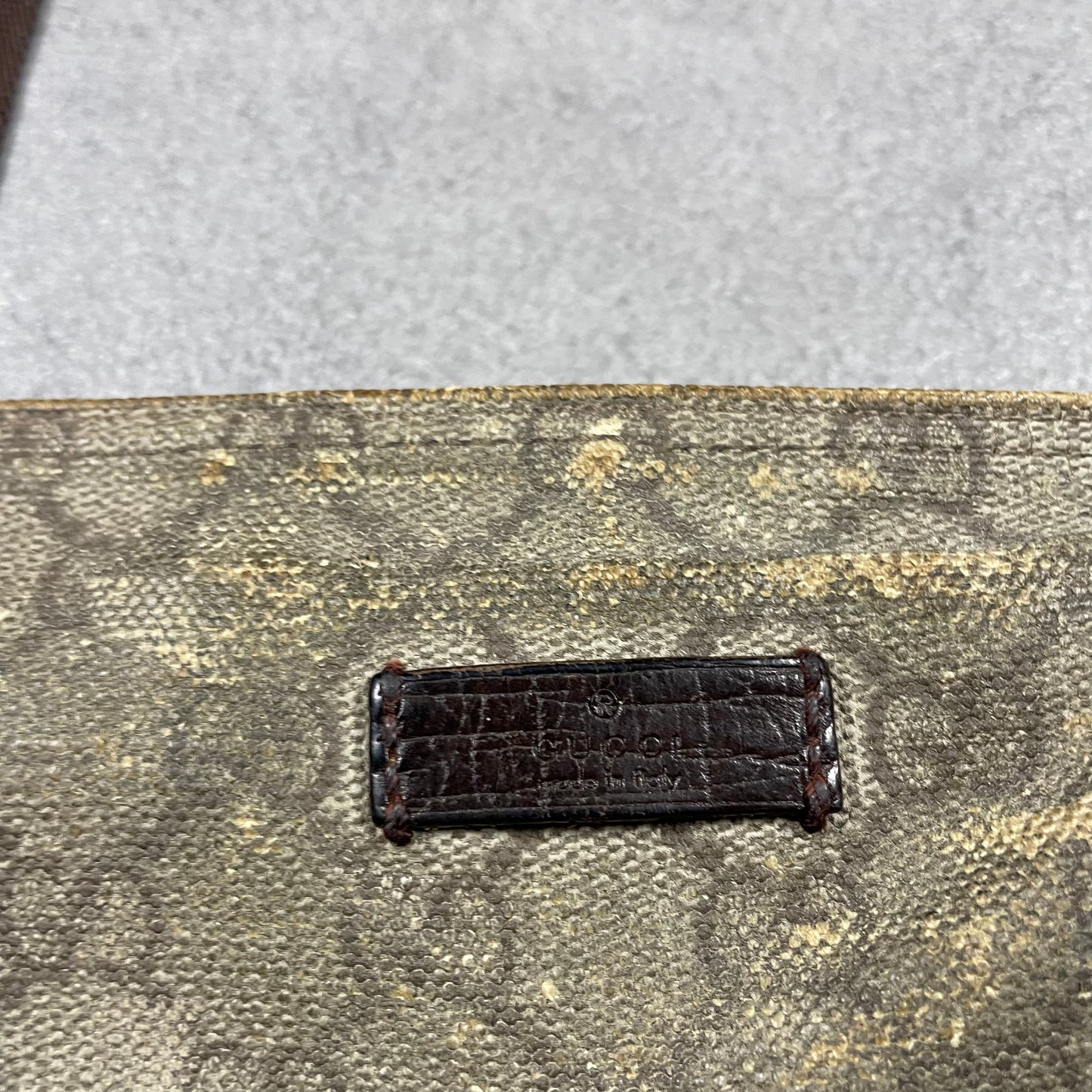 Gucci Messenger Bag