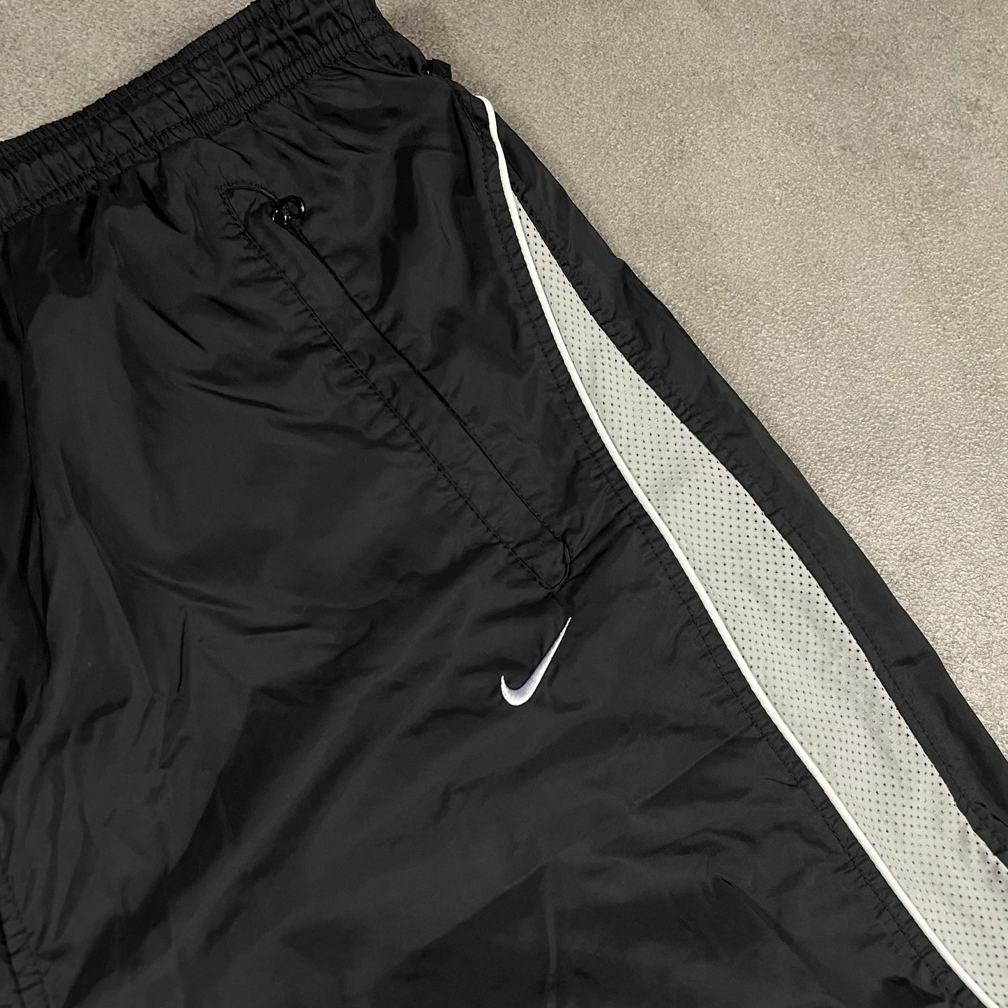 Nike Vintage Trackpant (XL)