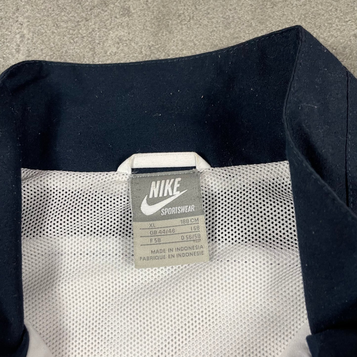 Nike Vintage Tracksuit (XL)