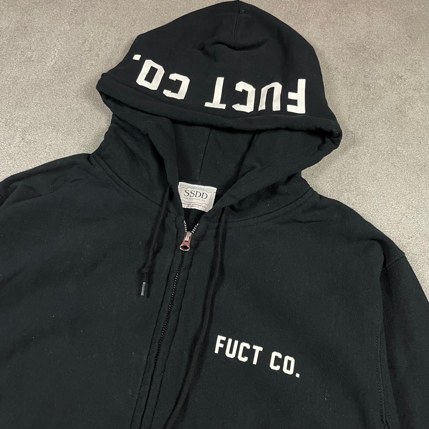 Fuct SSDD Hoodie (M)