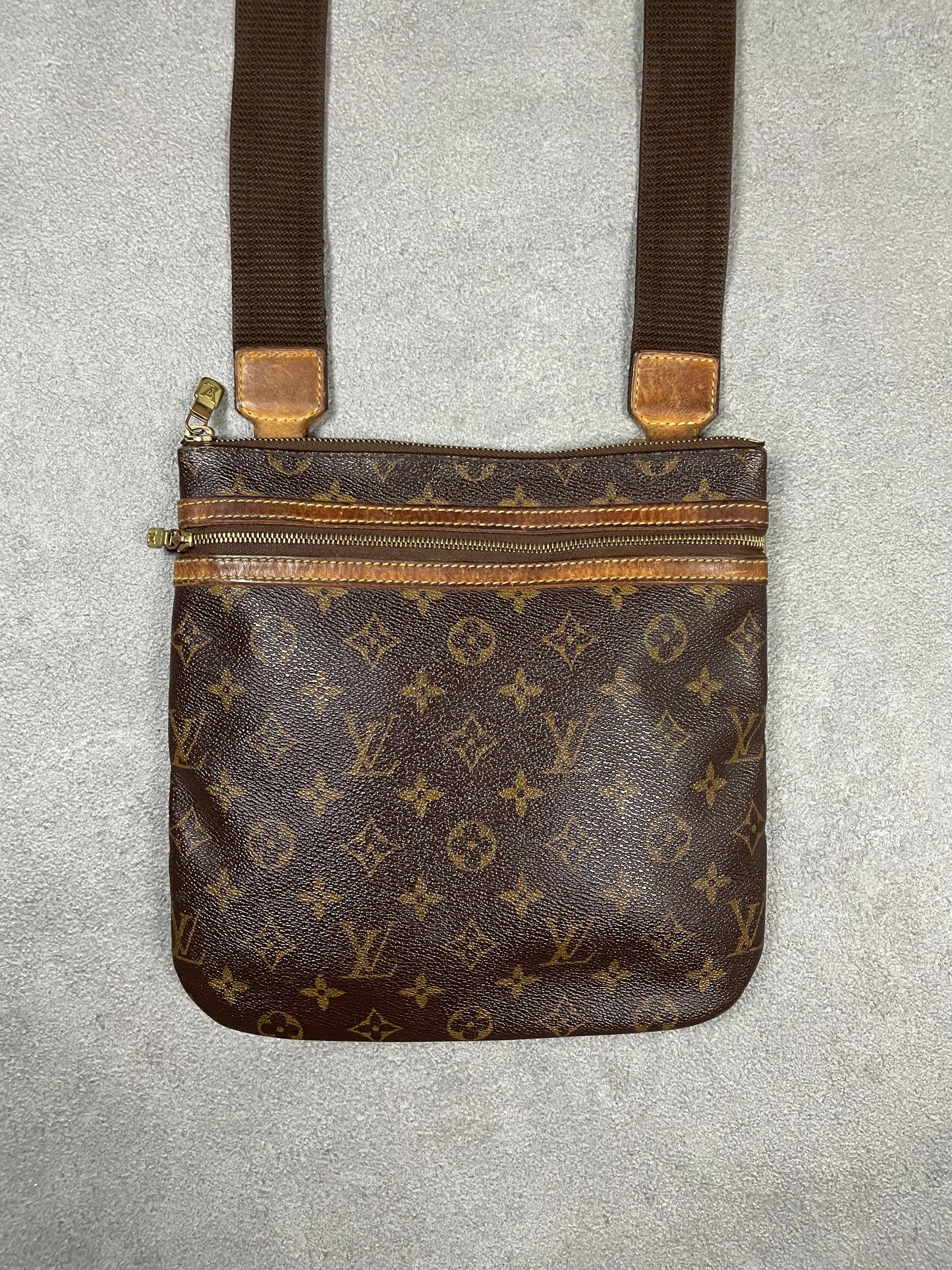 Louis Vuitton Bosphore Bag