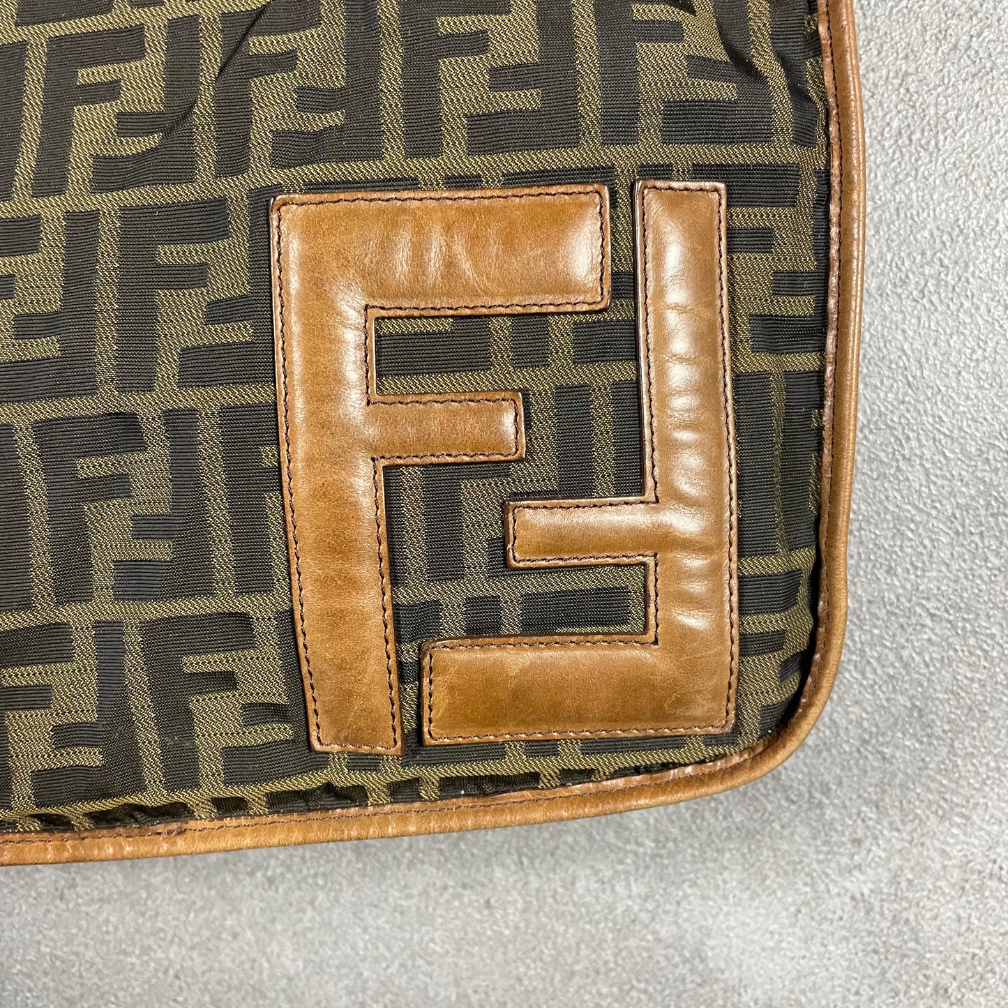 Fendi vintage Messenger