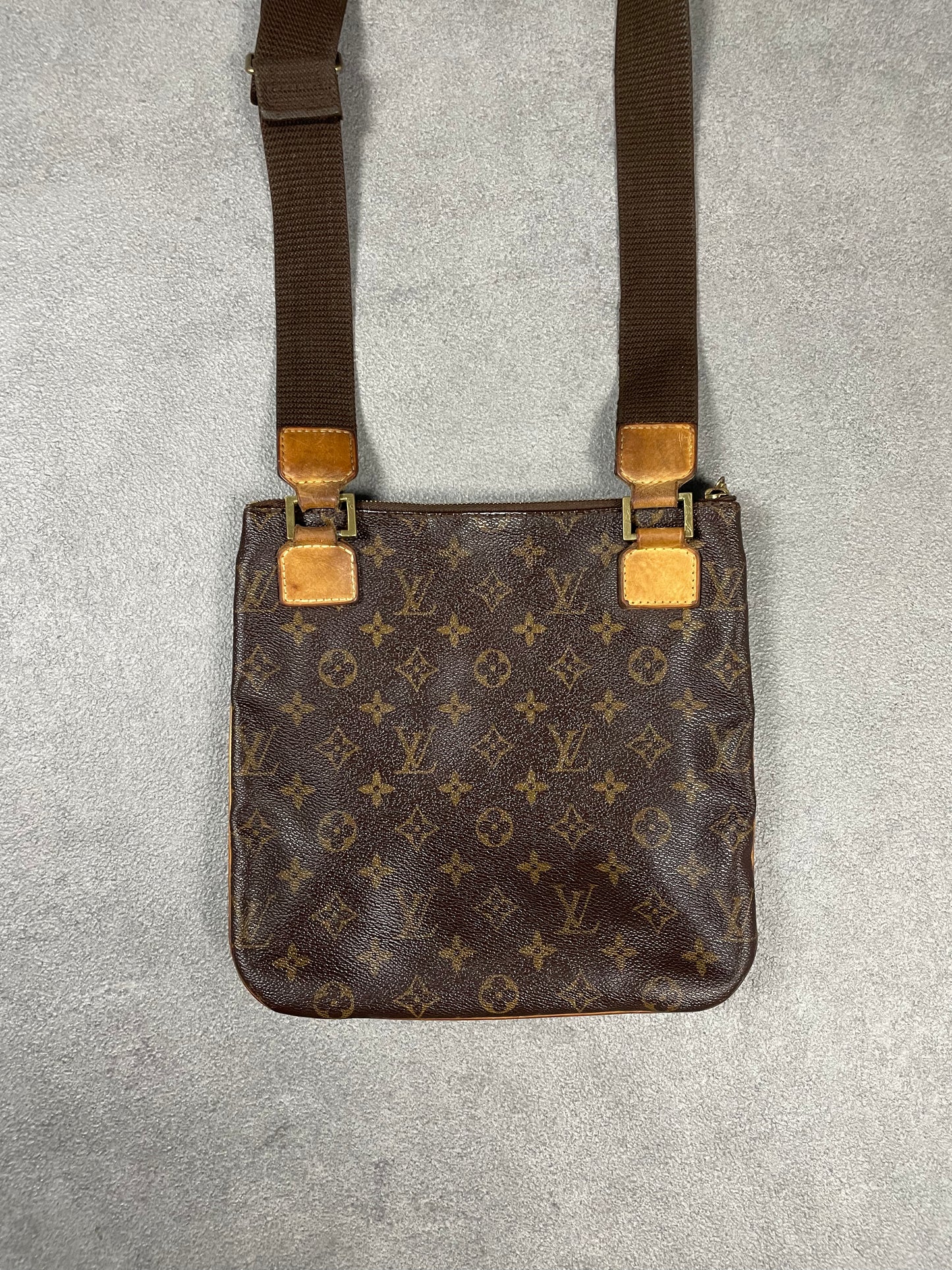 Louis Vuitton Bosphore Bag