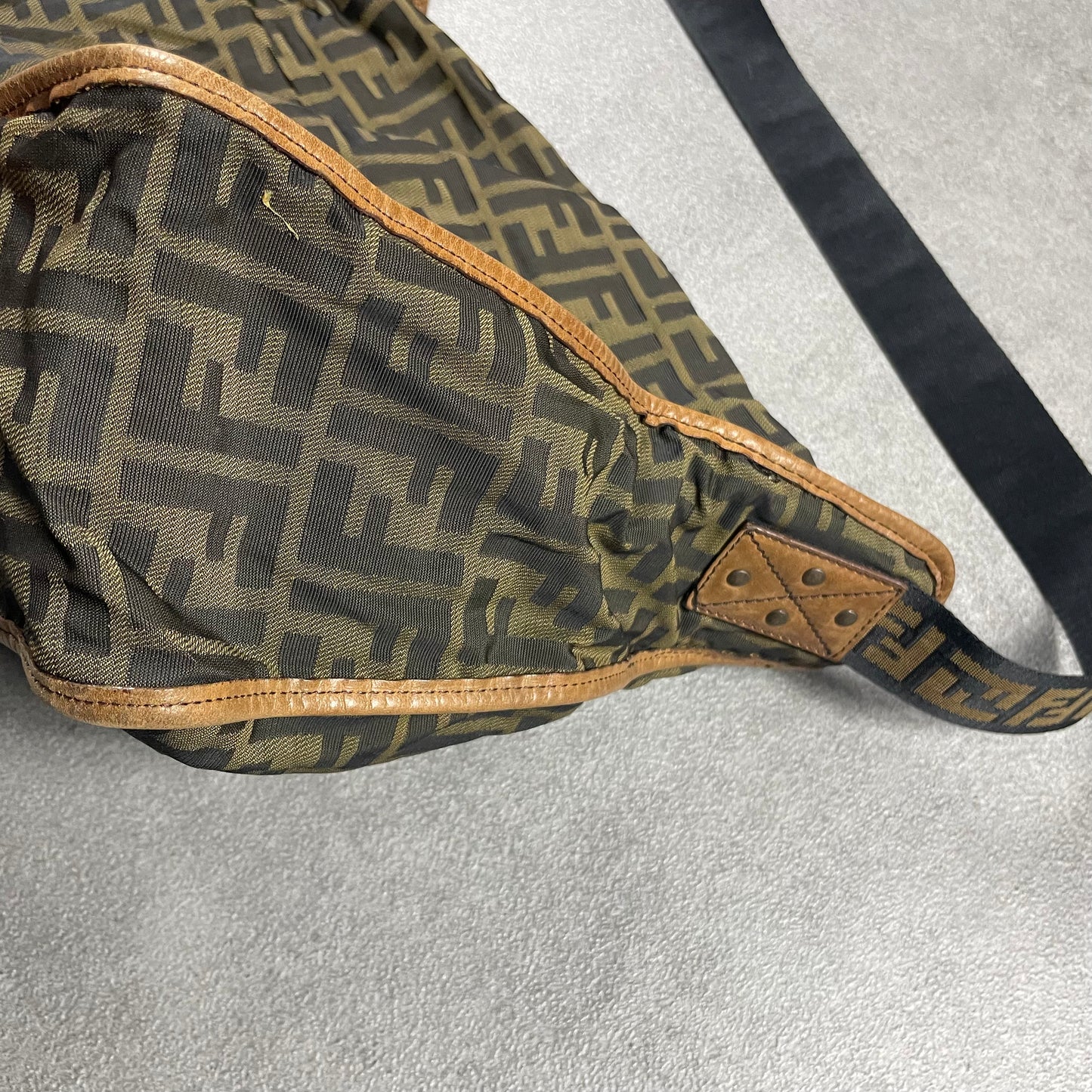 Fendi vintage Messenger