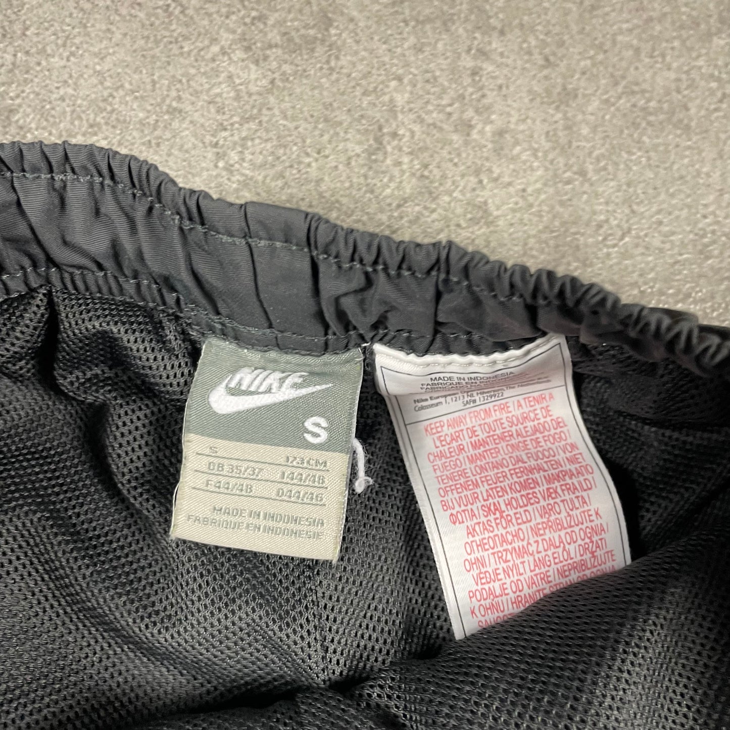 Nike vintage Trackpant (S)