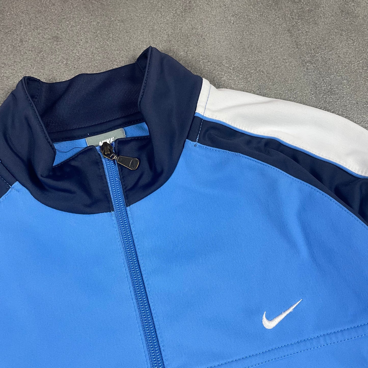 Nike Vintage Suit (M)