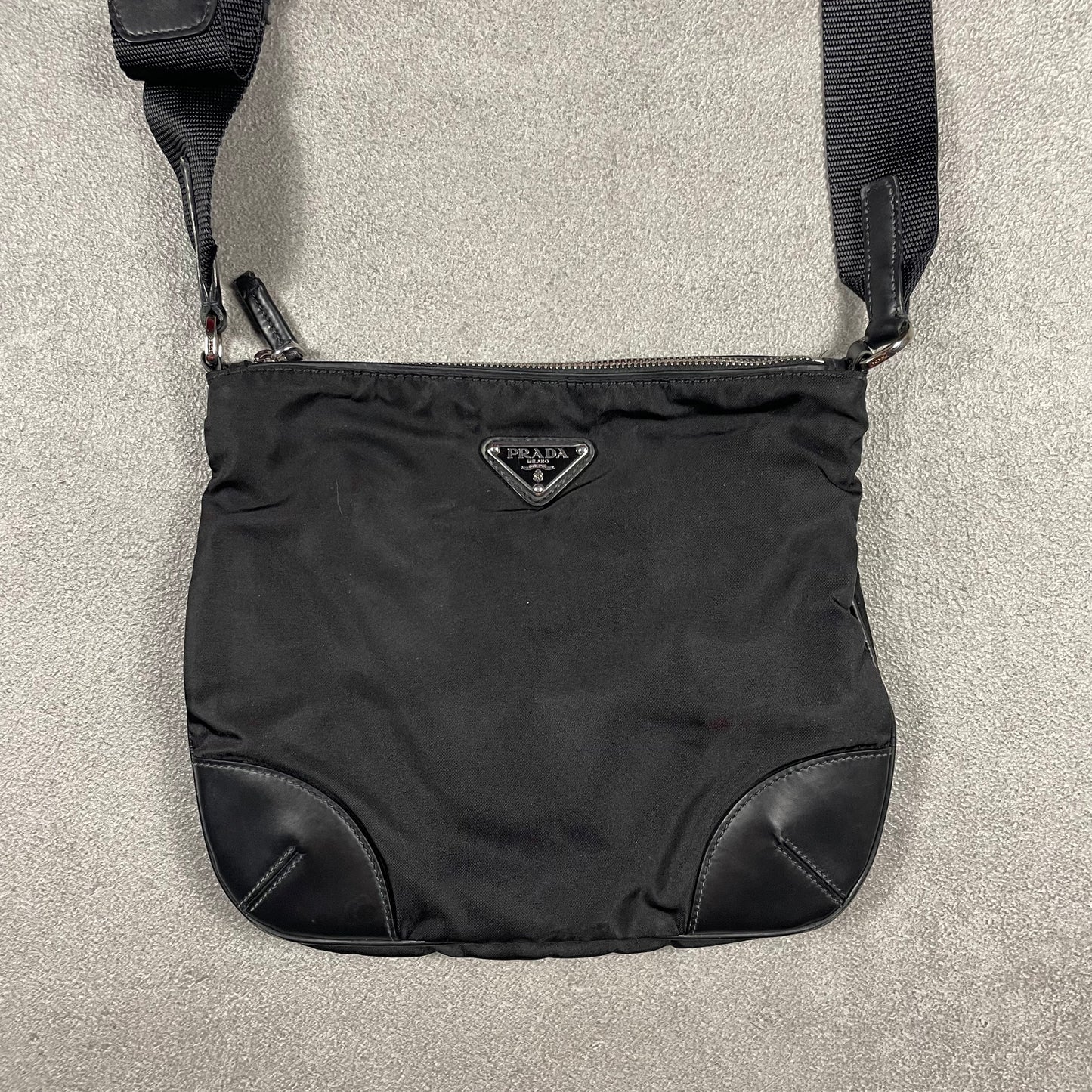 Prada Bag leather Corners