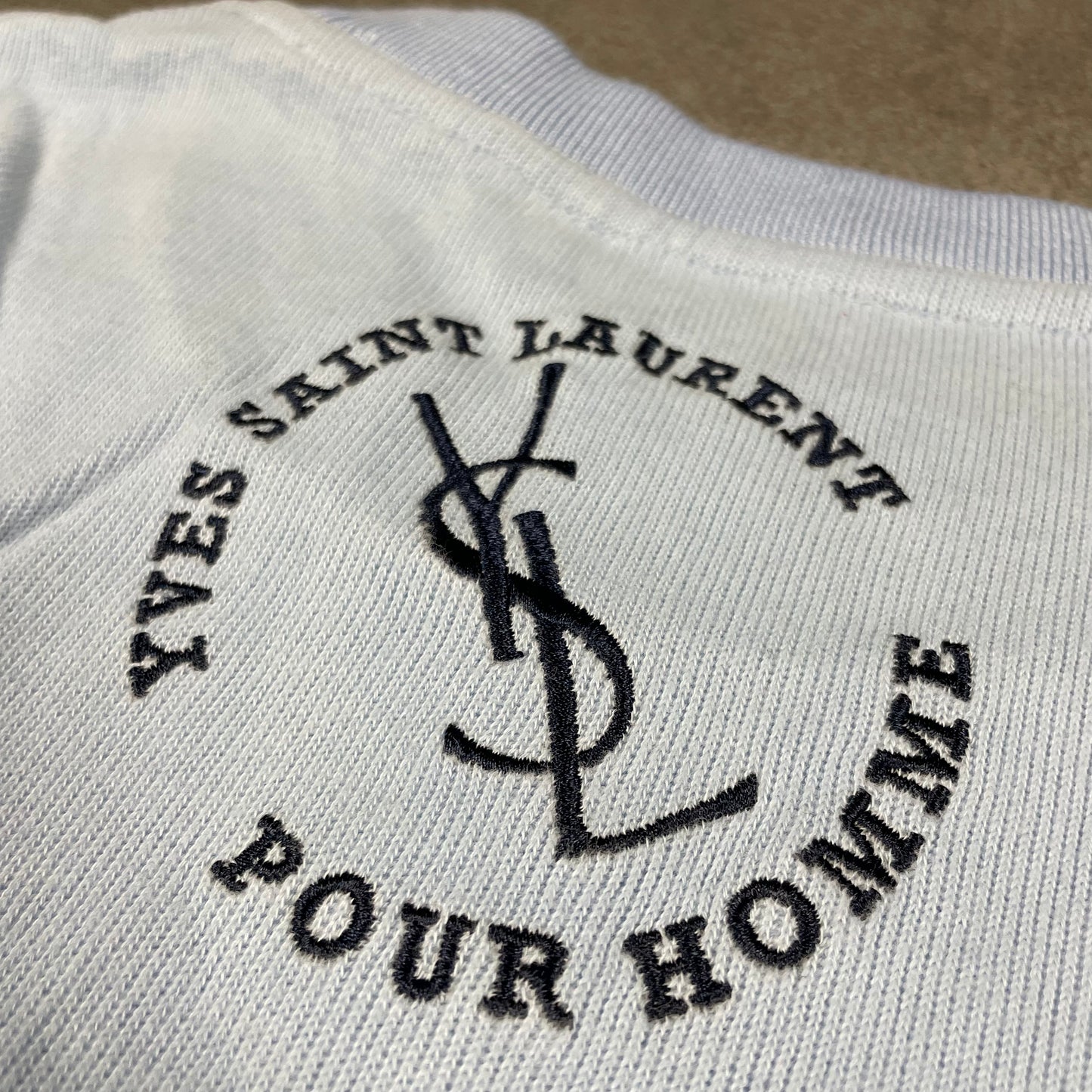 YSL vintage Crewneck (XL)