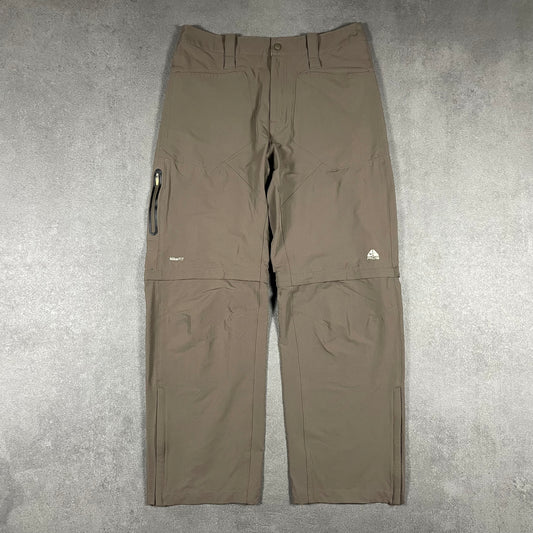 Nike ACG pant + short (32)