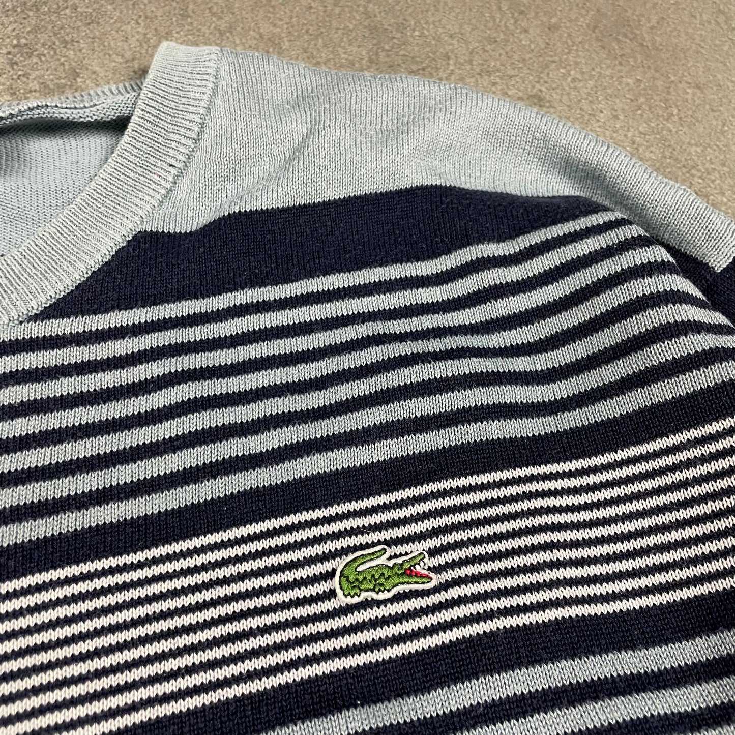 Lacoste Crewneck (L-XL)