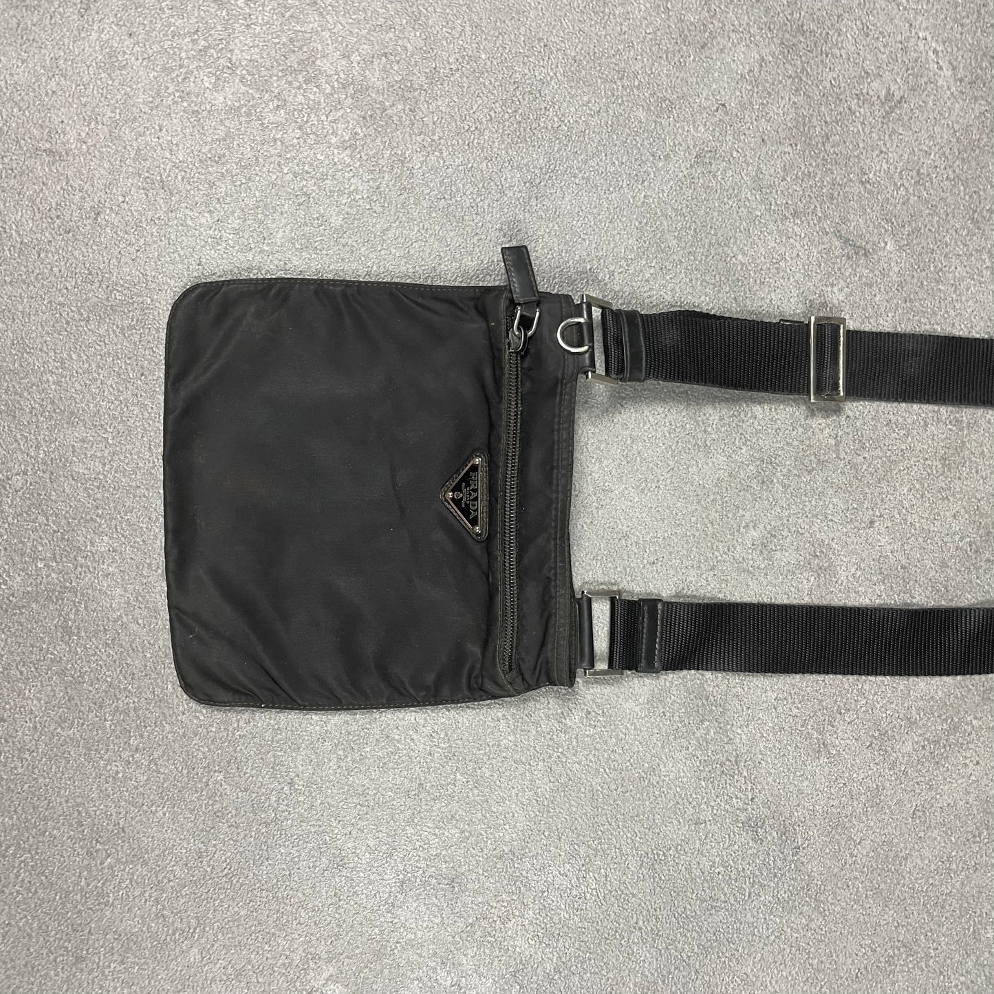 Prada sidebag