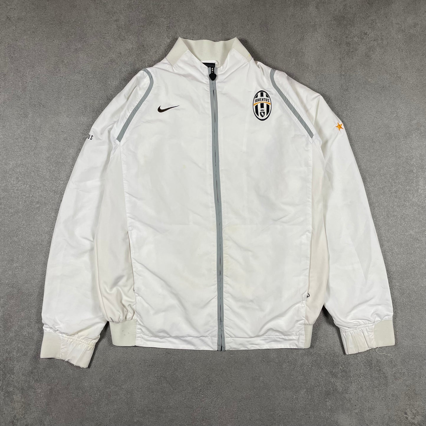 Nike x Juventus (L)