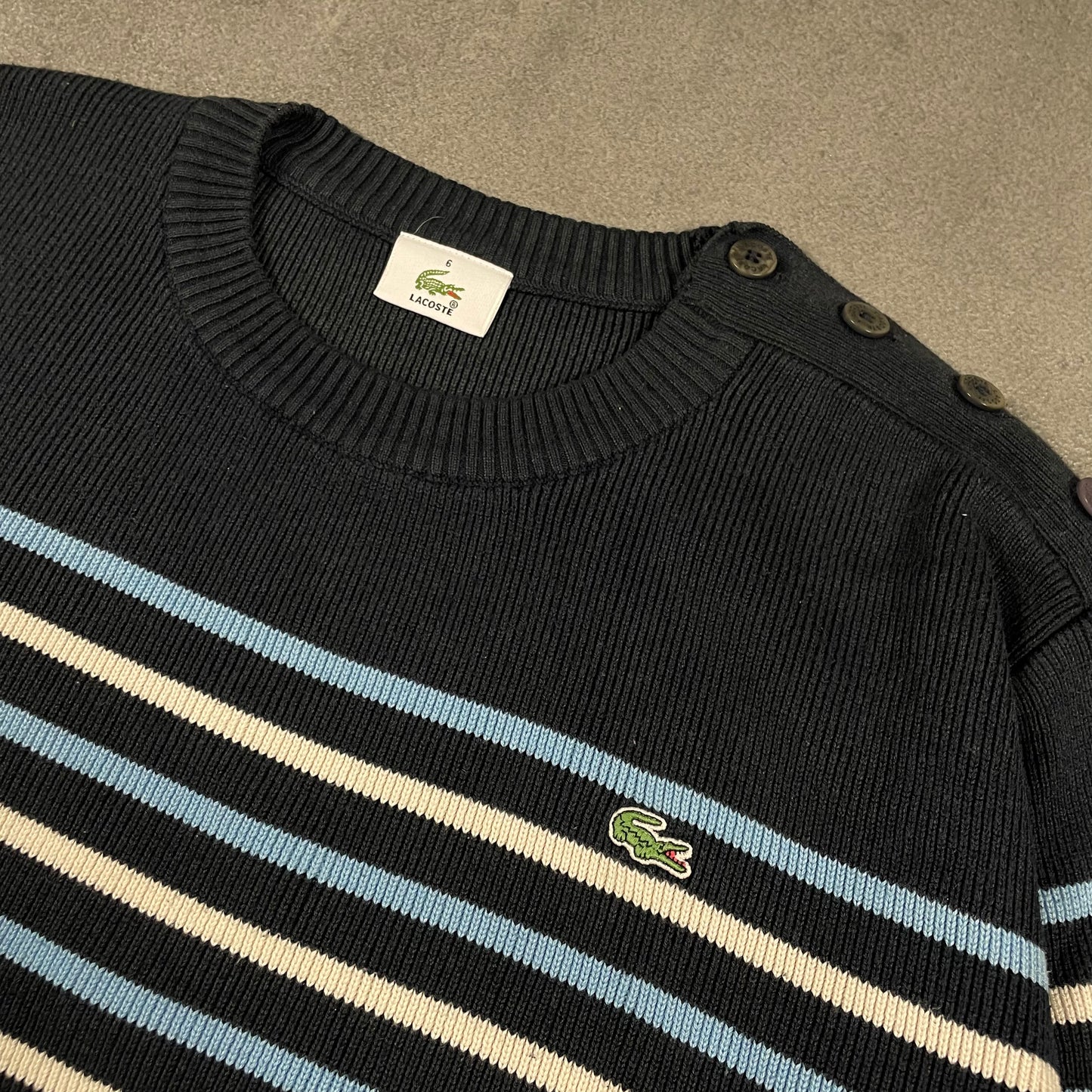 Lacoste Crewneck (L-XL)