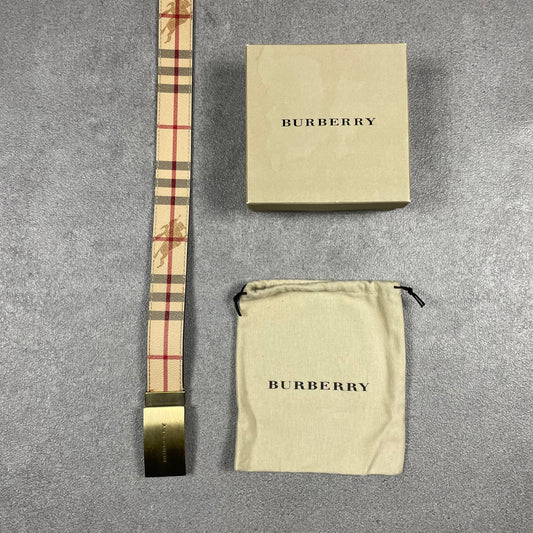 Burberry vintage belt (105)