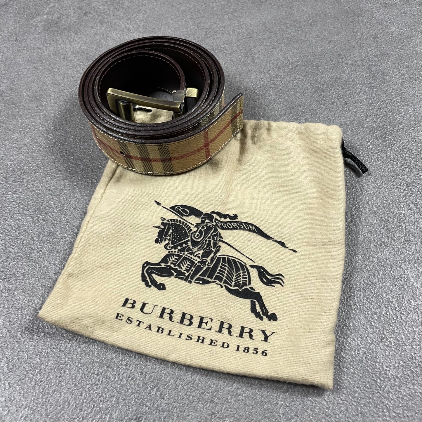 Burberry Belt (105)