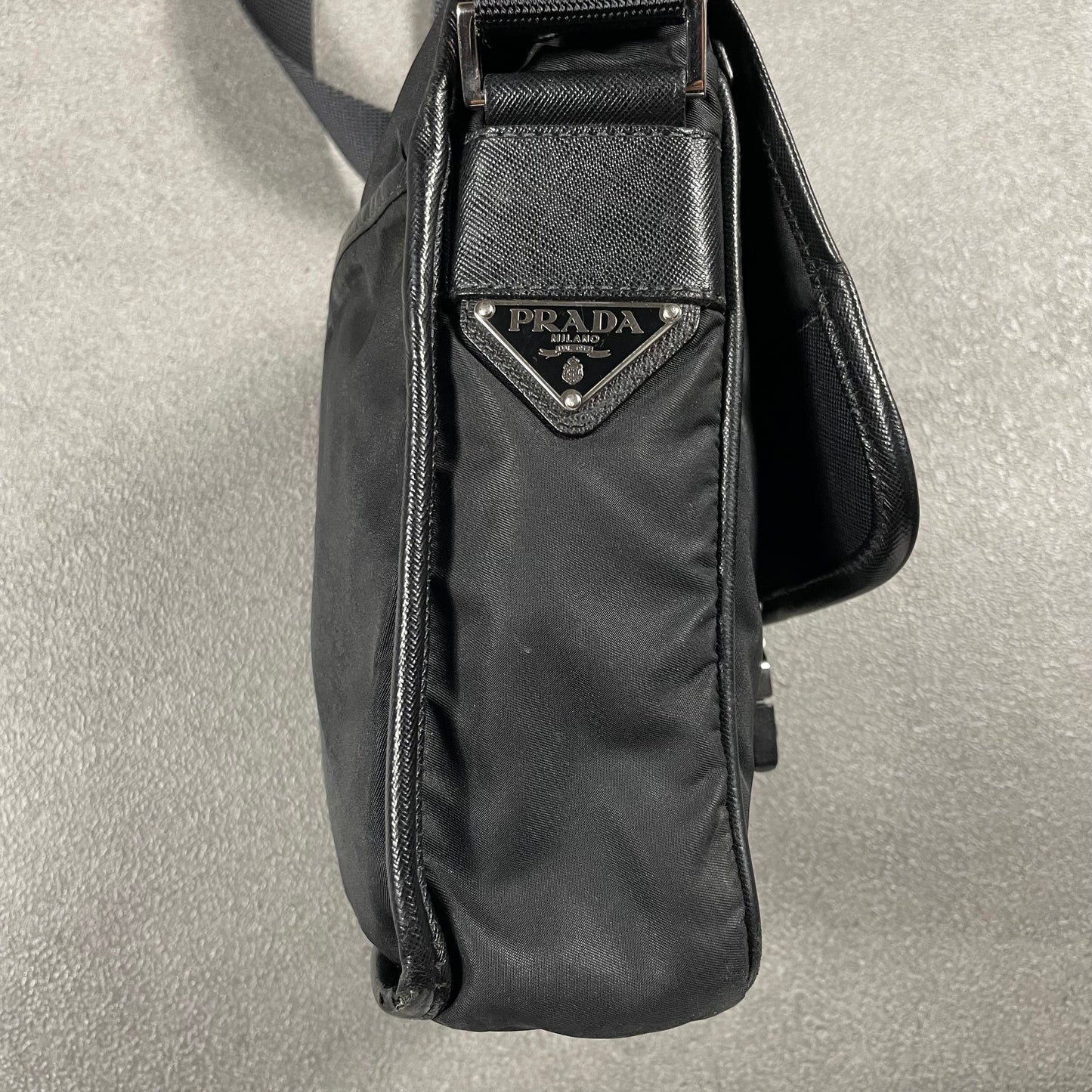 Prada vintage Side Bag – LEGACY ARCHIVES