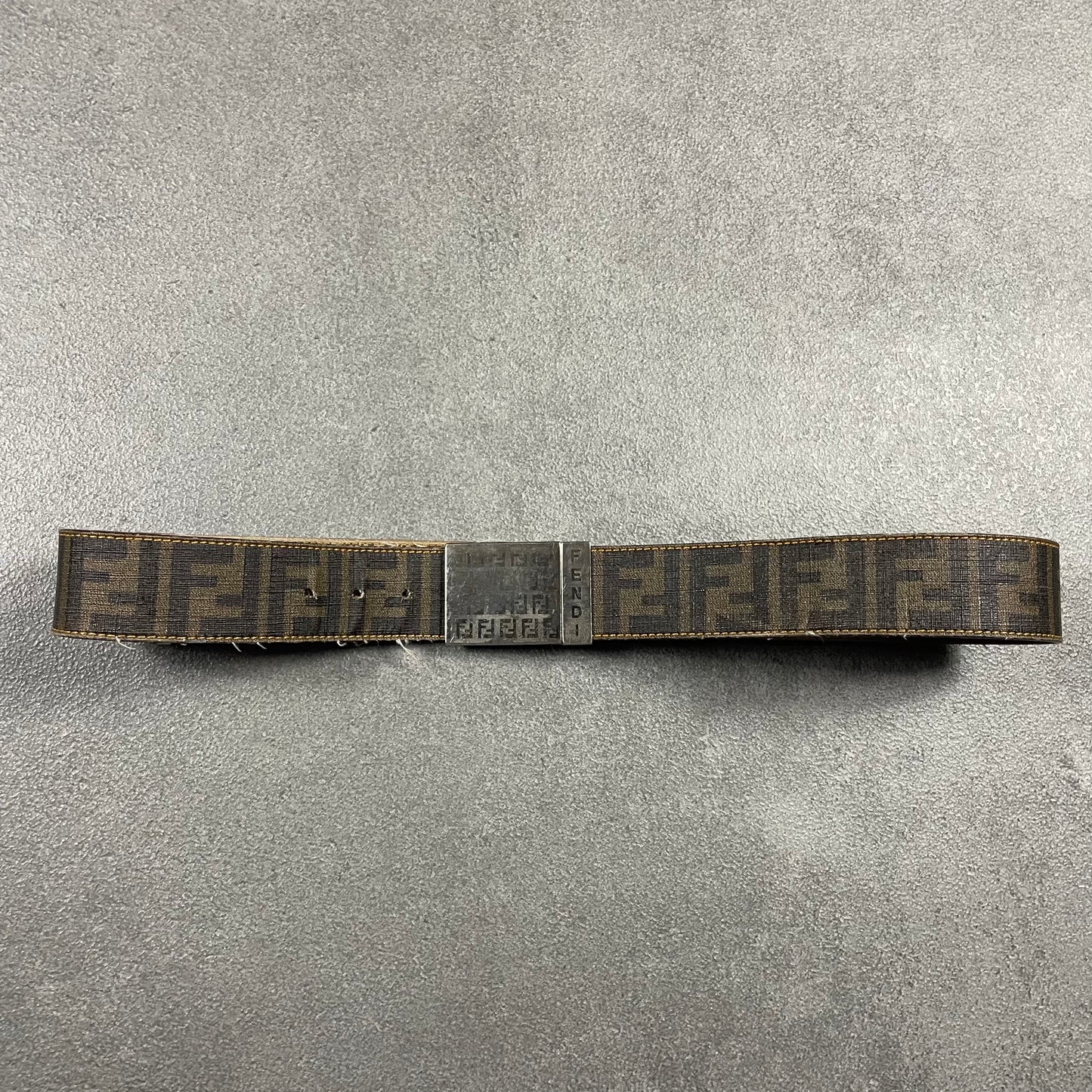 Fendi Vintage Reversible belt