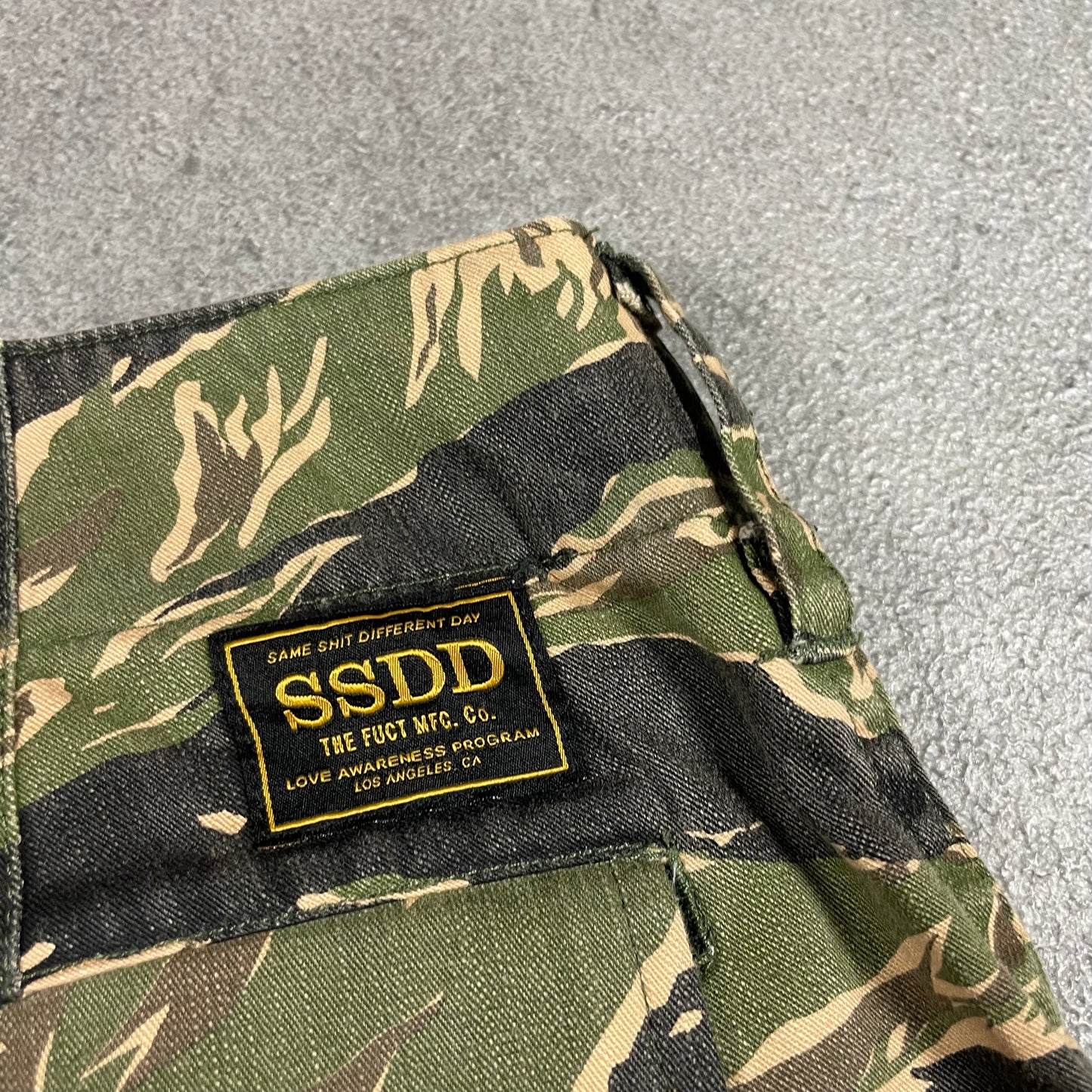 Fuct SSDD Vintage Cargo (M)