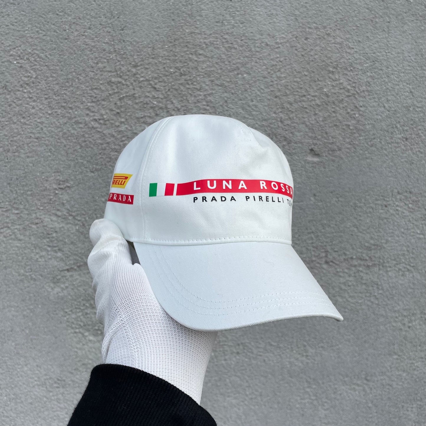 Prada luna rossa cap