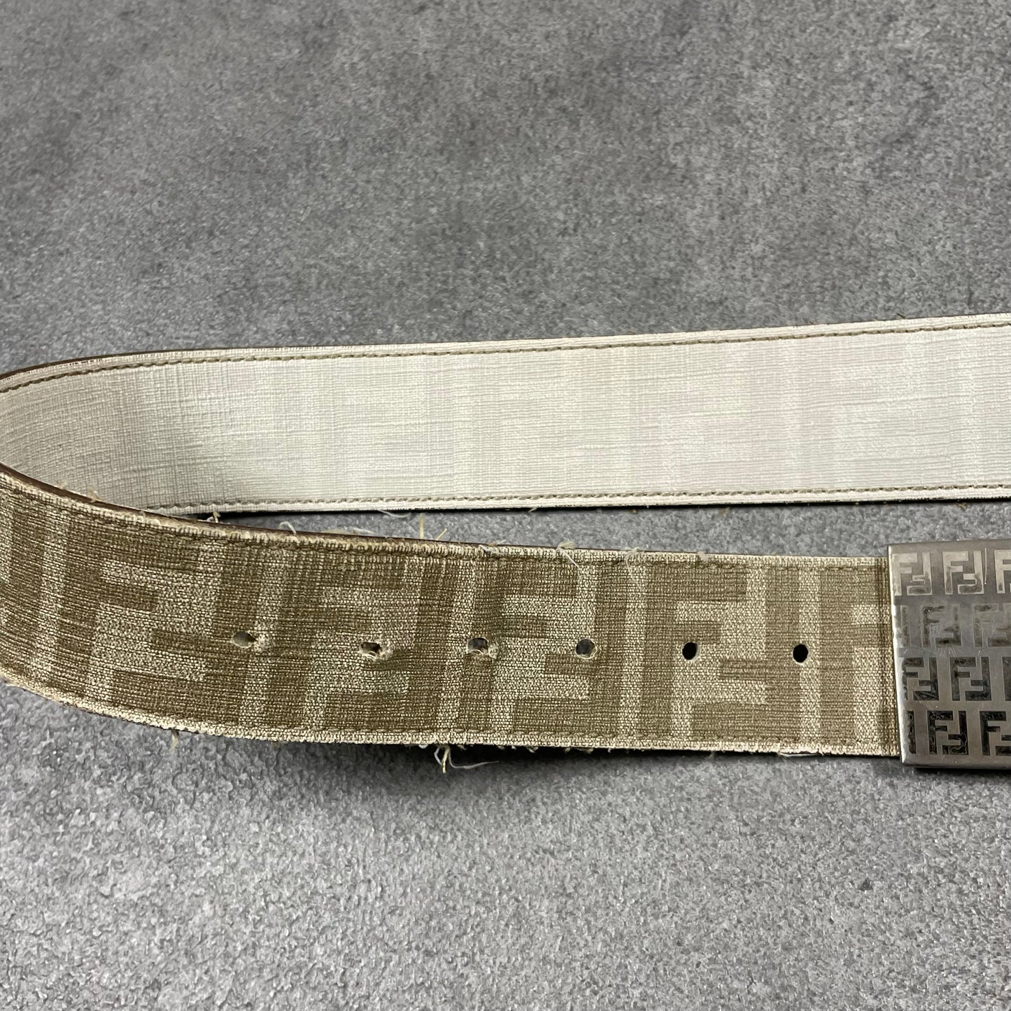 Fendi Reversible Belt (100)